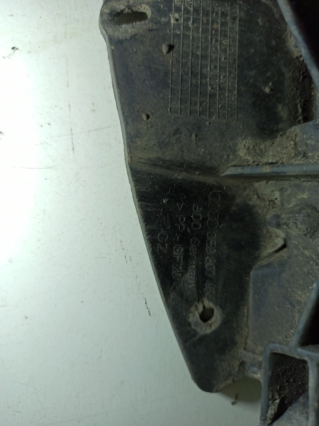 Suporte de montagem de para-choques AUDI A4 Avant (8E5, B6) | 00 - 05