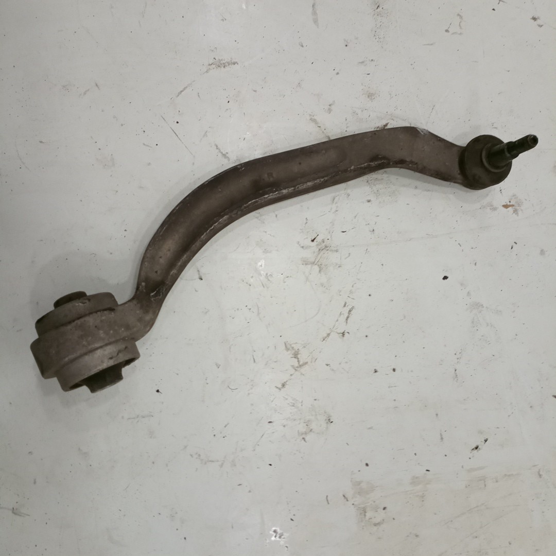 braço de suspensão inferior AUDI A4 Avant (8E5, B6) | 00 - 05