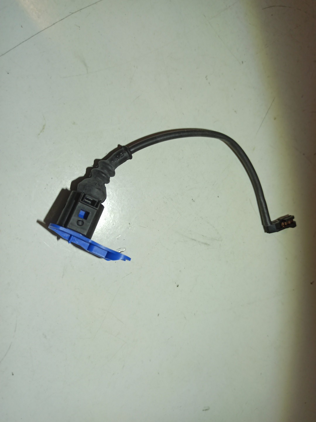 Sensor do pedal de travão VOLKSWAGEN CRAFTER 30-35 Autocarro (2E_) | 06 - 16 Imagem-4
