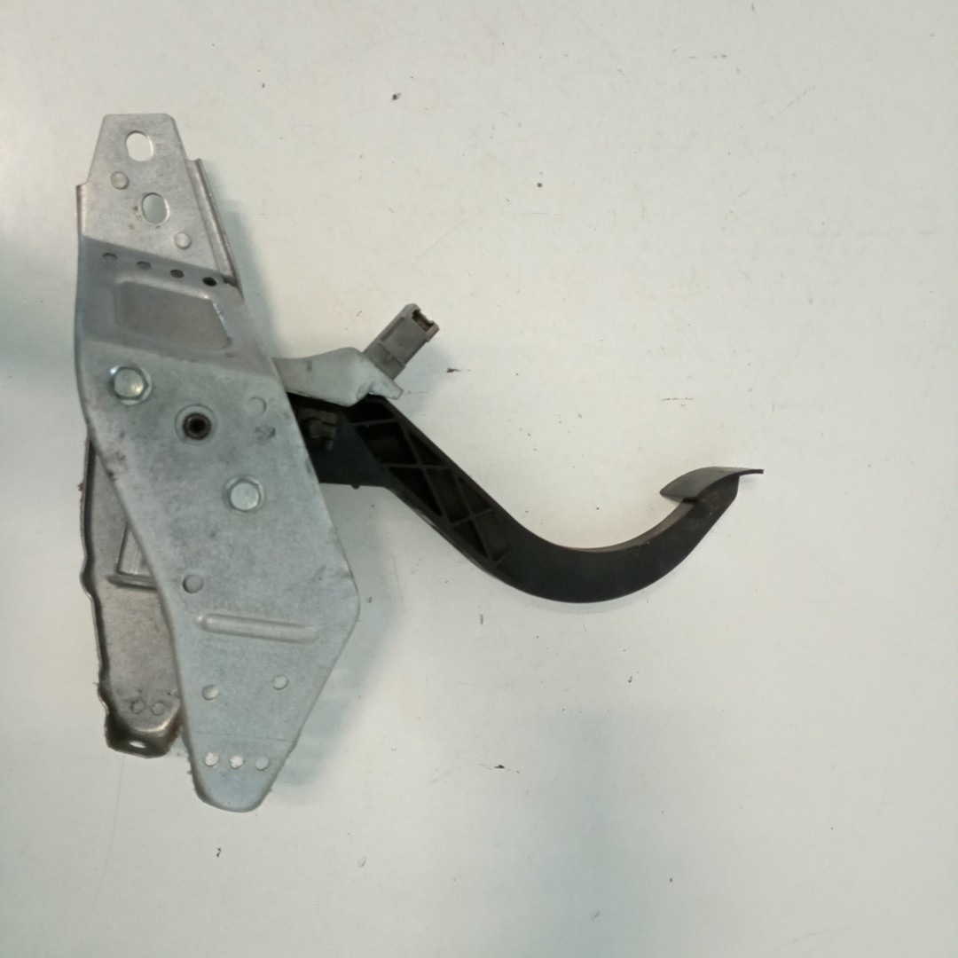 Pedal de embraiagem OPEL ASTRA H (A04) | 04 - 14 Imagem-3