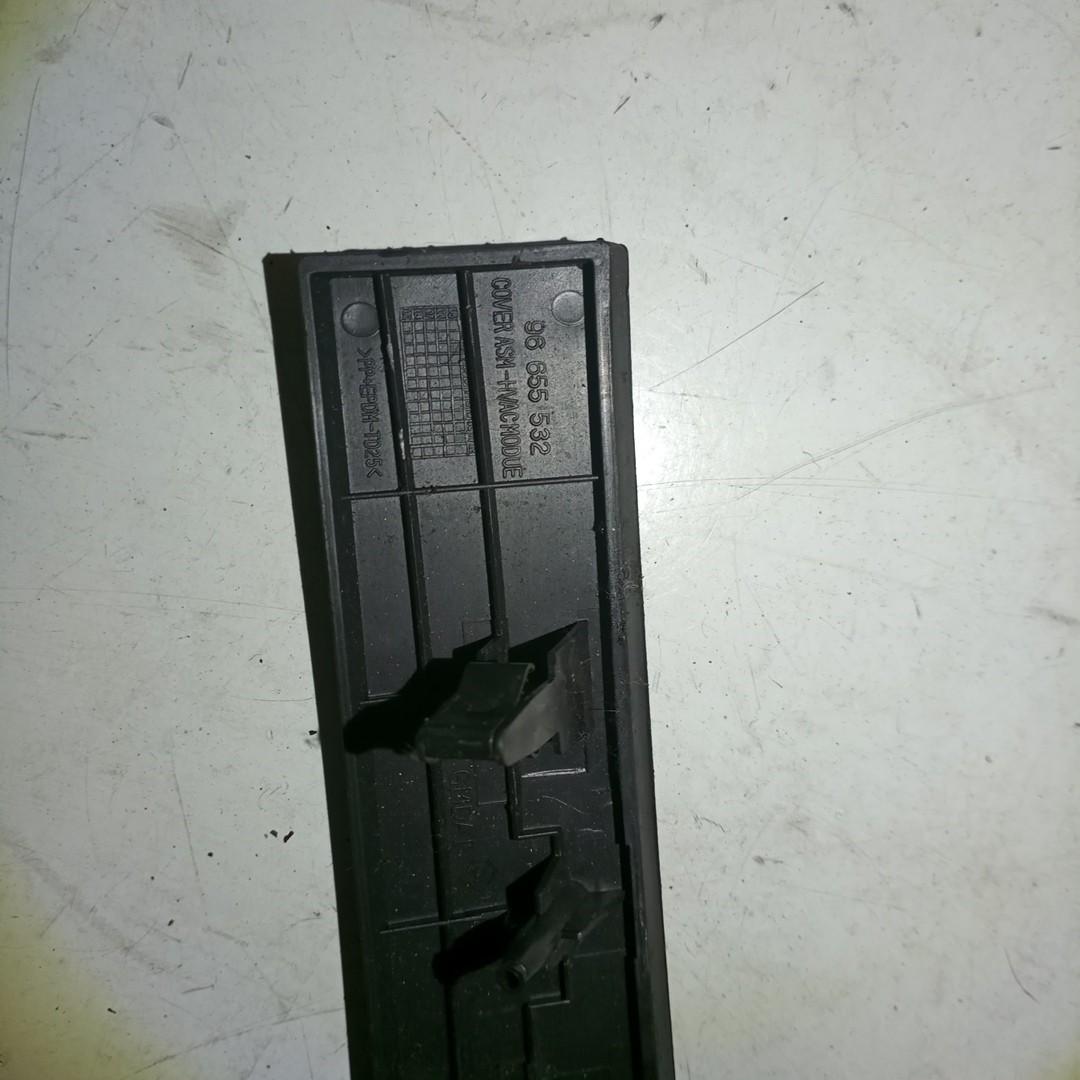 Moldura de consola central CHEVROLET AVEO / KALOS Hatchback (T250, T255) | 06 -  Imagem-1
