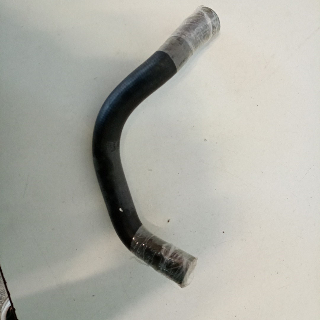 Tubo de Água AUDI A4 (8E2, B6) | 00 - 05 Imagem-2