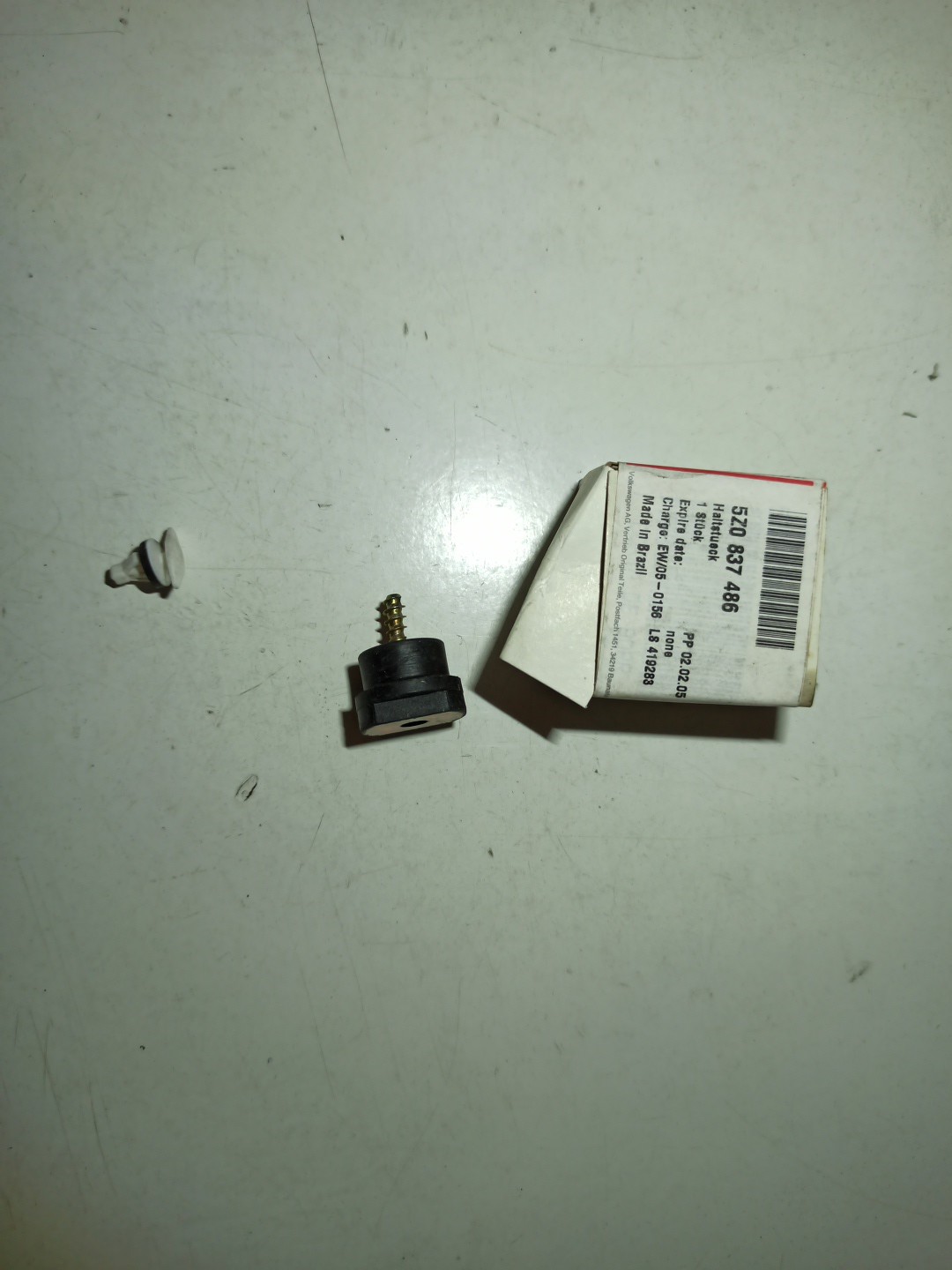 Acabamento de vidros VOLKSWAGEN FOX Hatchback (5Z1, 5Z3, 5Z4) | 03 - 15