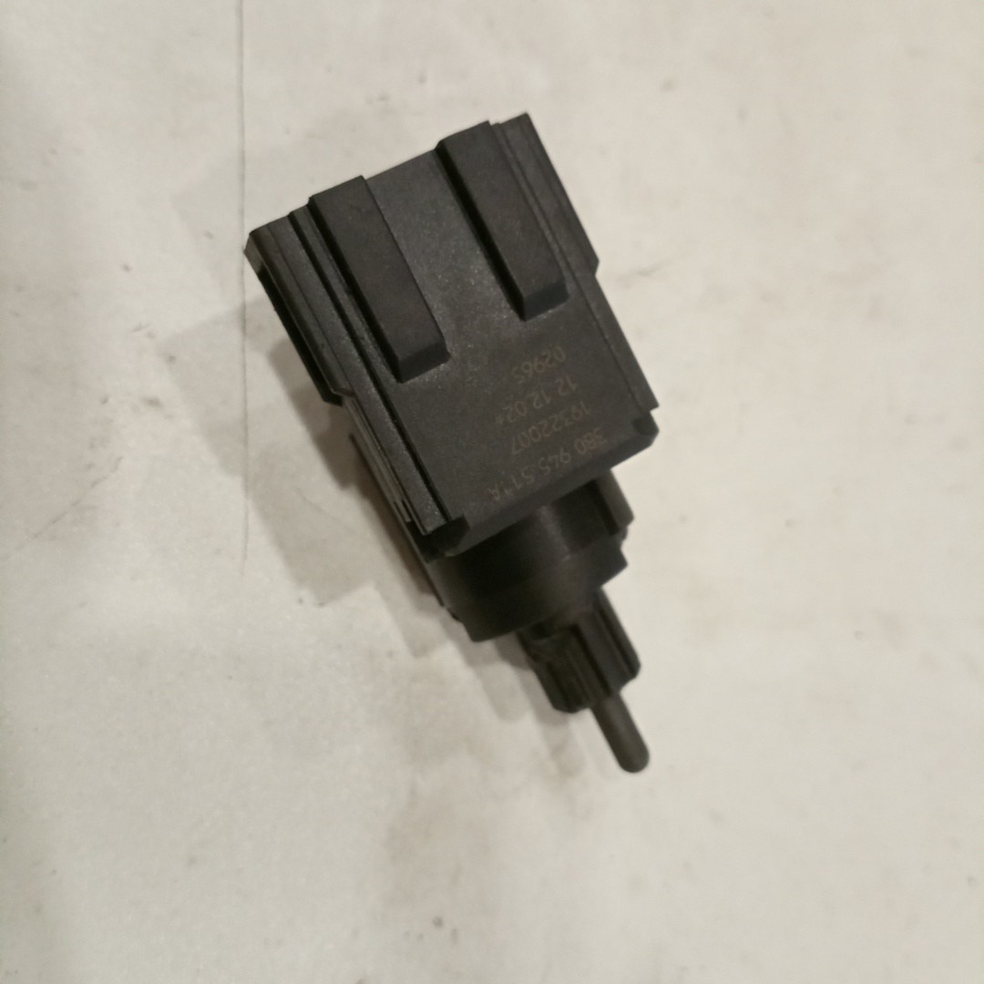 Sensor do pedal de travão AUDI A6 (4B2, C5) | 97 - 05 Imagem-2