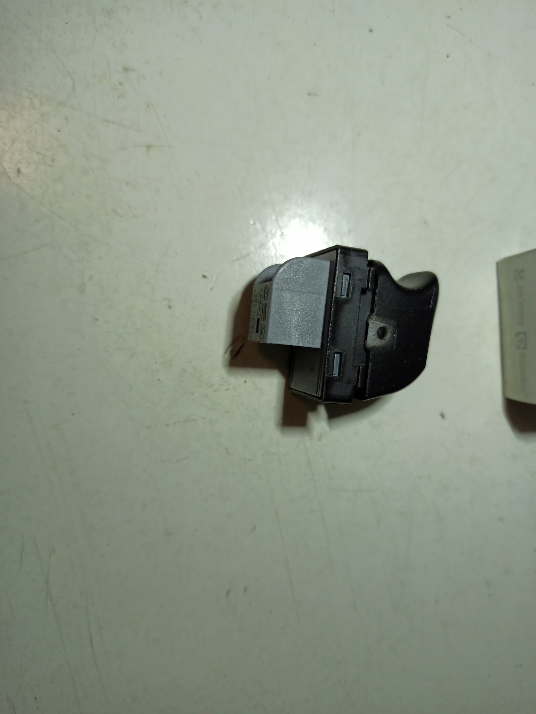 Comutador de vidro traseiro direito AUDI A5 (8T3) | 07 - 17 Imagem-2