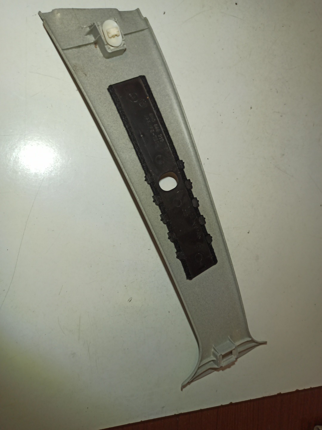 Moldura de pilar B direita VOLKSWAGEN POLO (6N1) | 94 - 99 Imagem-1