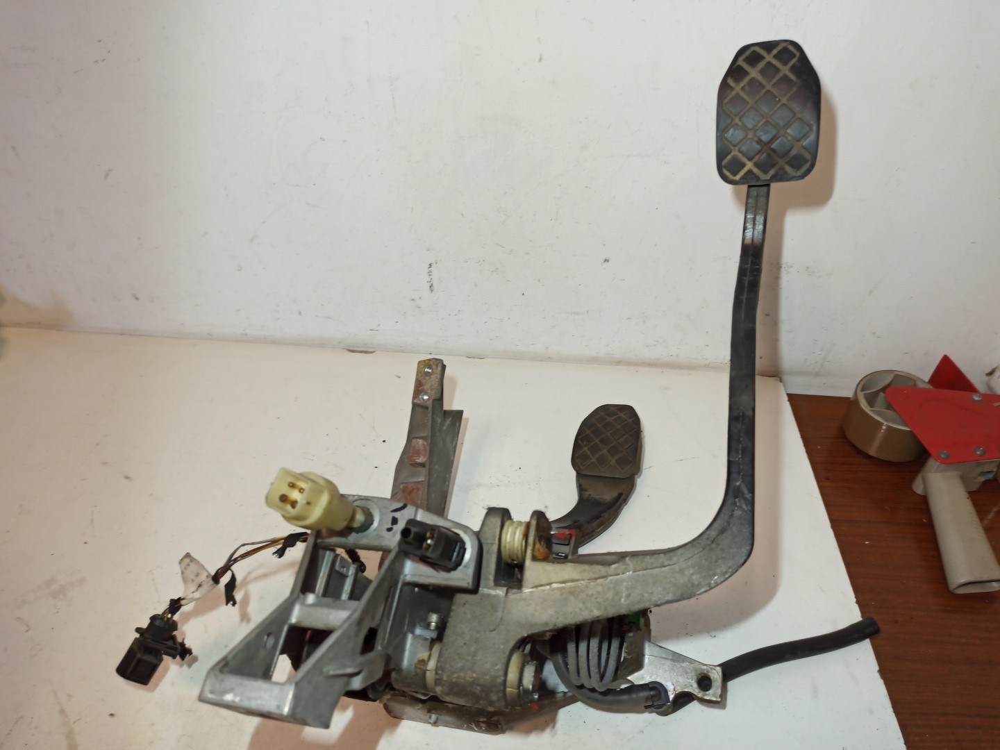Pedal de embraiagem e travão AUDI A6 Avant (4B5, C5) | 97 - 05 Imagem-1
