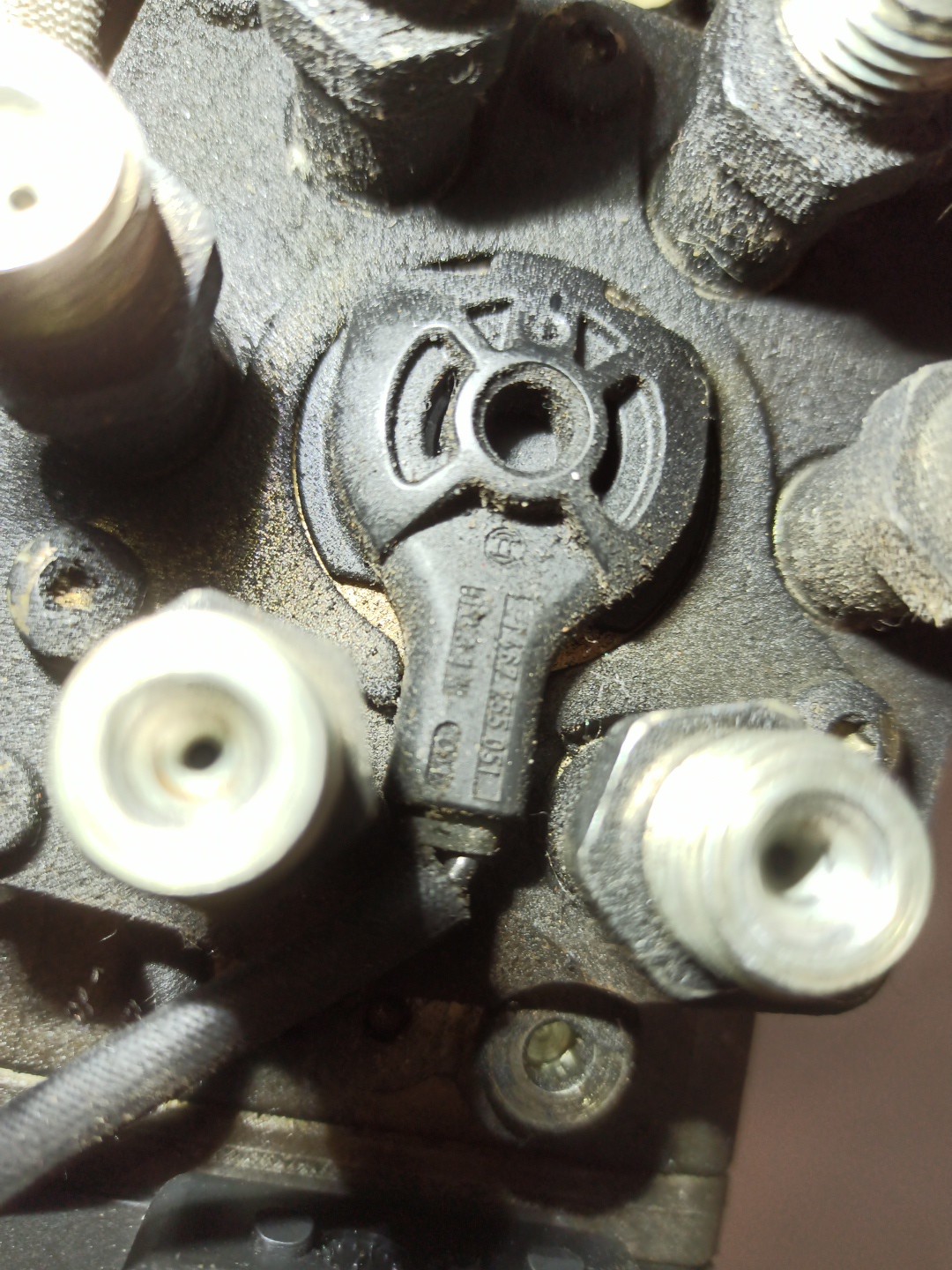 Bomba injetora AUDI A6 Avant (4B5, C5) | 97 - 05 Imagem-1