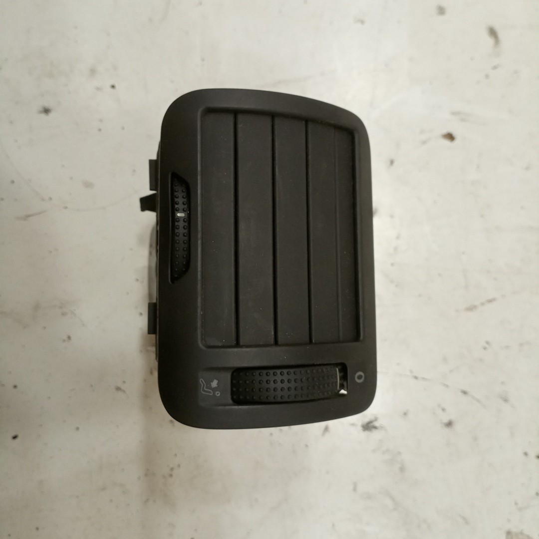 Difusor de ar VOLKSWAGEN PASSAT (3B3) | 00 - 05 Imagem-1
