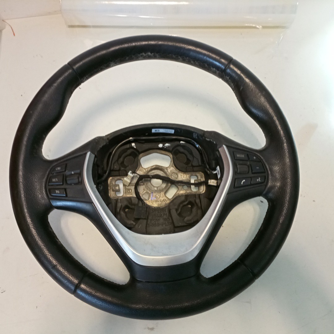 Volante BMW 1 (F21) | 11 -  Imagem-1