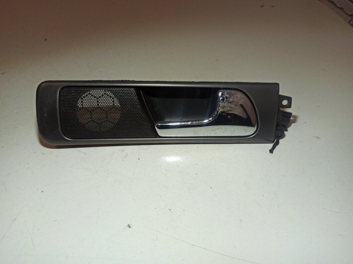 Puxador interior de porta traseira direita AUDI A6 Avant (4B5, C5) | 97 - 05 Imagem-3