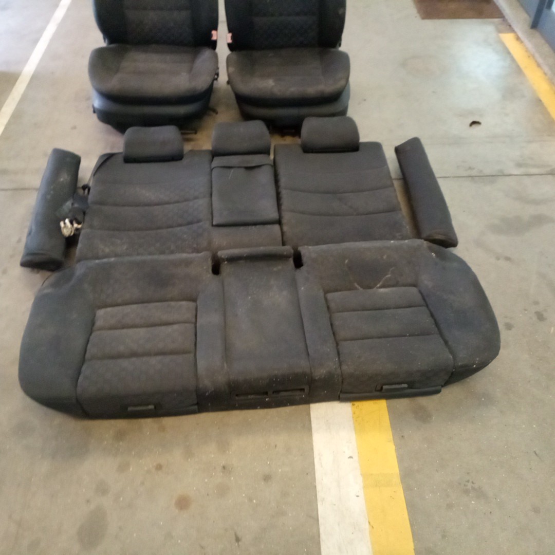 Conjunto de bancos AUDI A6 Avant (4B5, C5) | 97 - 05 Imagem-1
