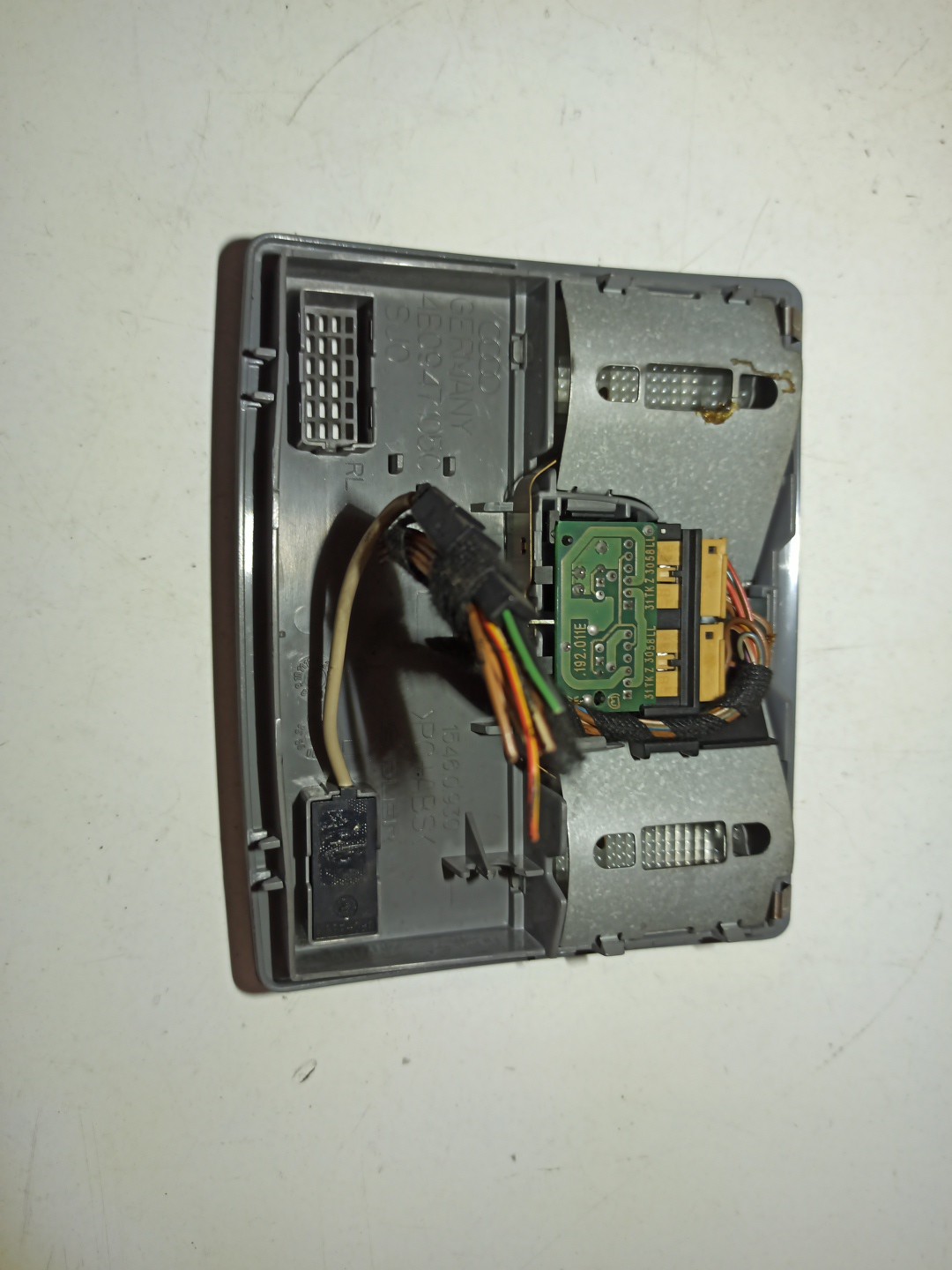 Luz interior AUDI A6 Avant (4B5, C5) | 97 - 05 Imagem-1