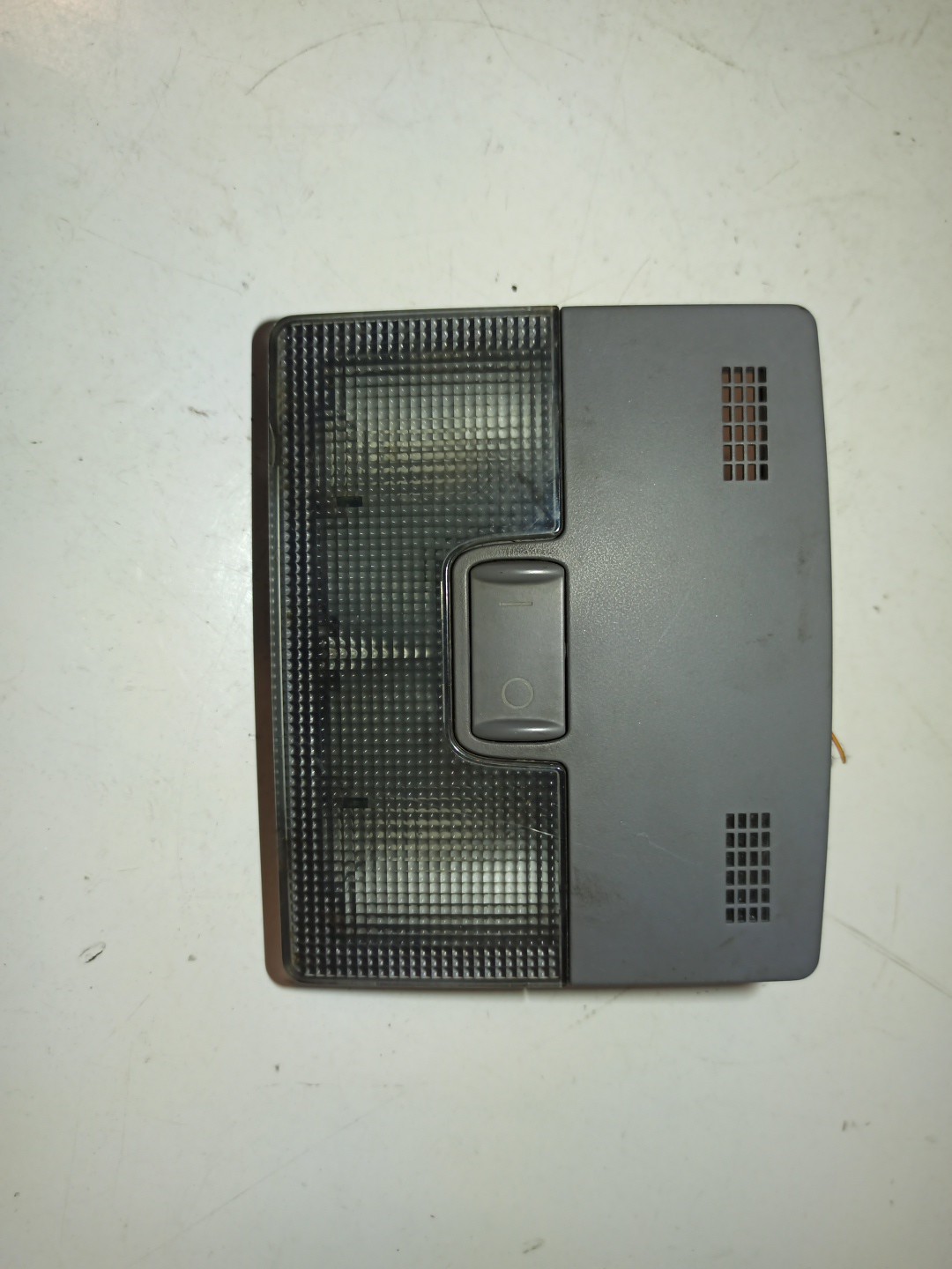 Luz interior AUDI A6 Avant (4B5, C5) | 97 - 05 Imagem-2