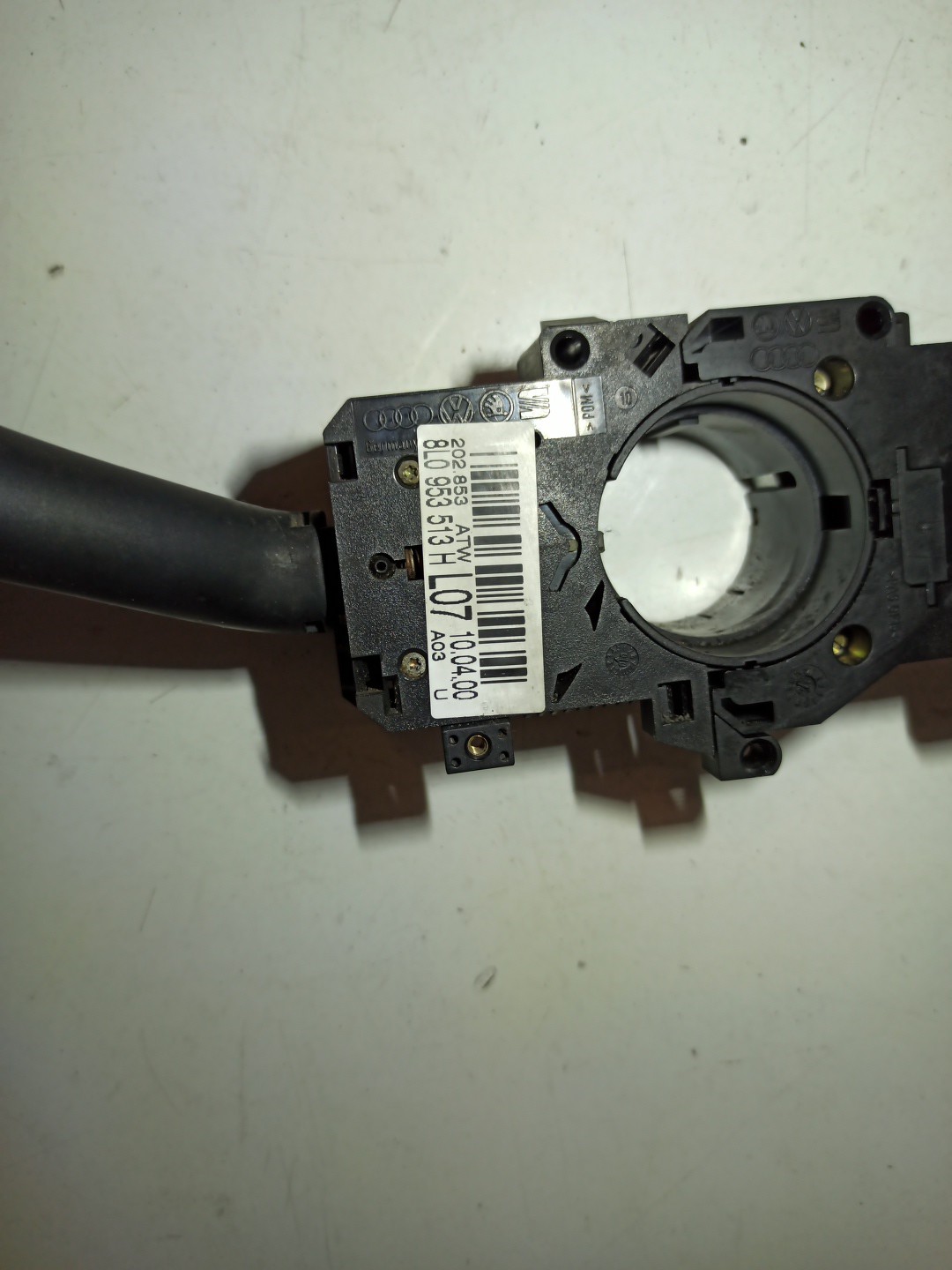Comutador de piscas e limpa para-brisas AUDI A6 Avant (4B5, C5) | 97 - 05 Imagem-1