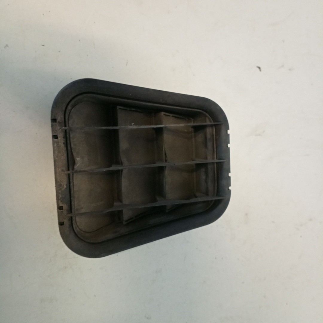 Grelha de ventilação interior AUDI A6 Avant (4B5, C5) | 97 - 05