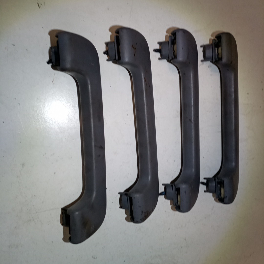 Conjunto de 4 Pegas AUDI A6 Avant (4B5, C5) | 97 - 05