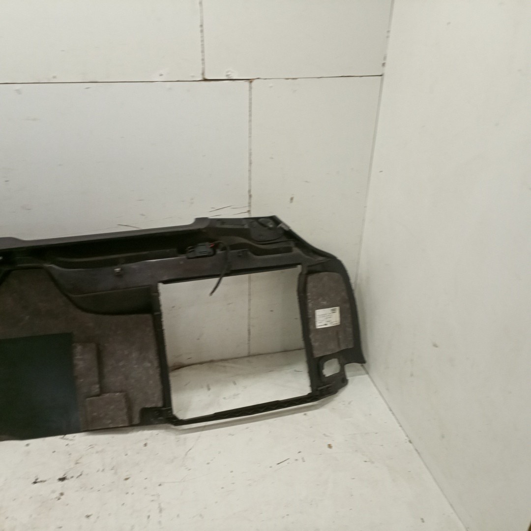 Acabamento esq/drt de mala(plásticos) AUDI A6 Avant (4B5, C5) | 97 - 05 Imagem-3