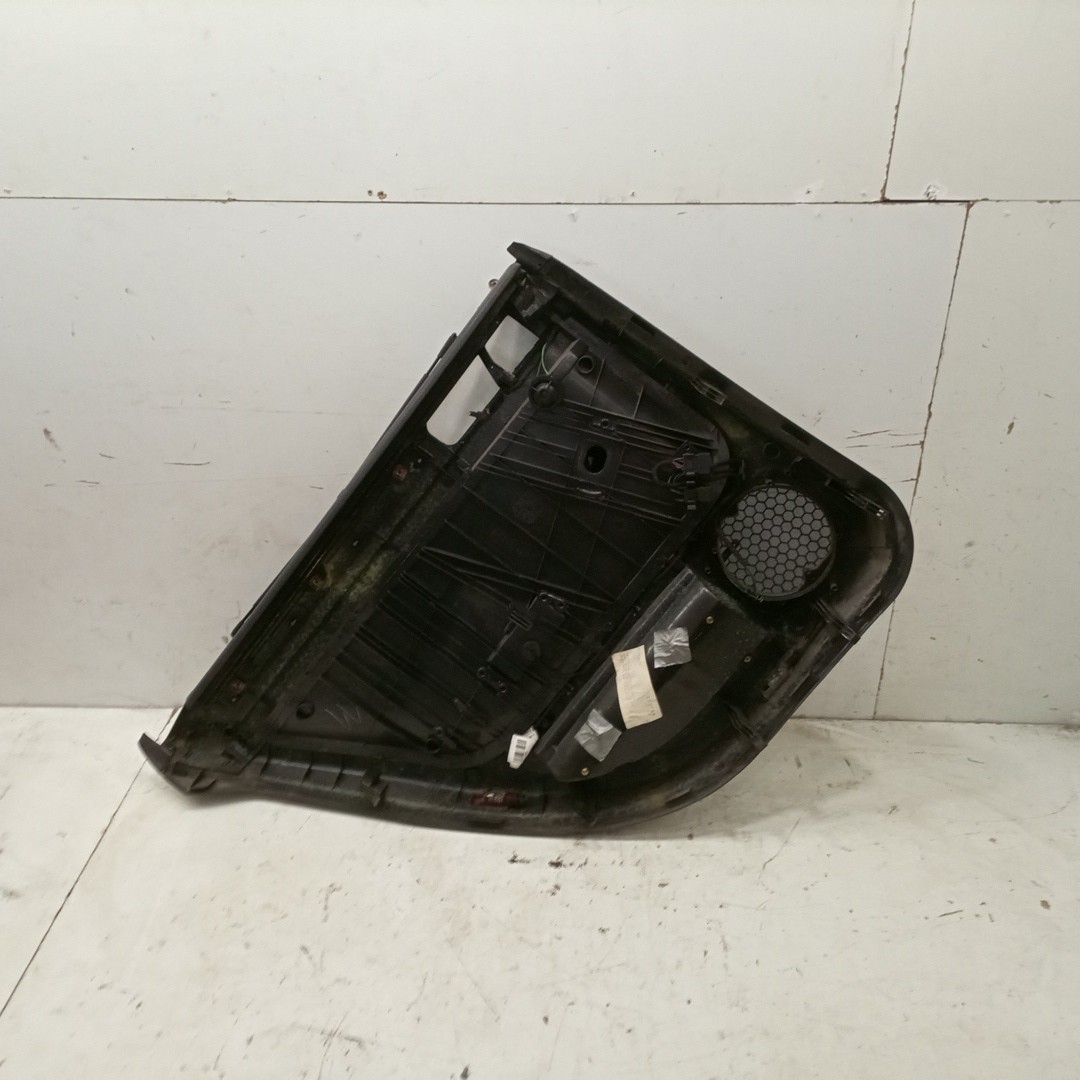 Quartela de porta trás direita AUDI A6 Avant (4B5, C5) | 97 - 05 Imagem-2