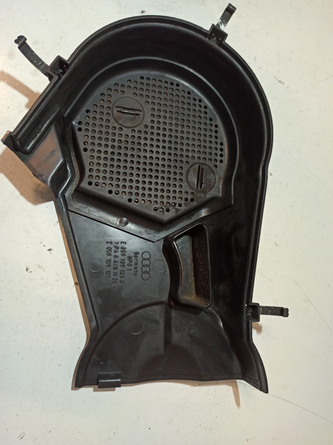 Tampa de distribuição AUDI A6 Avant (4B5, C5) | 97 - 05 Imagem-6