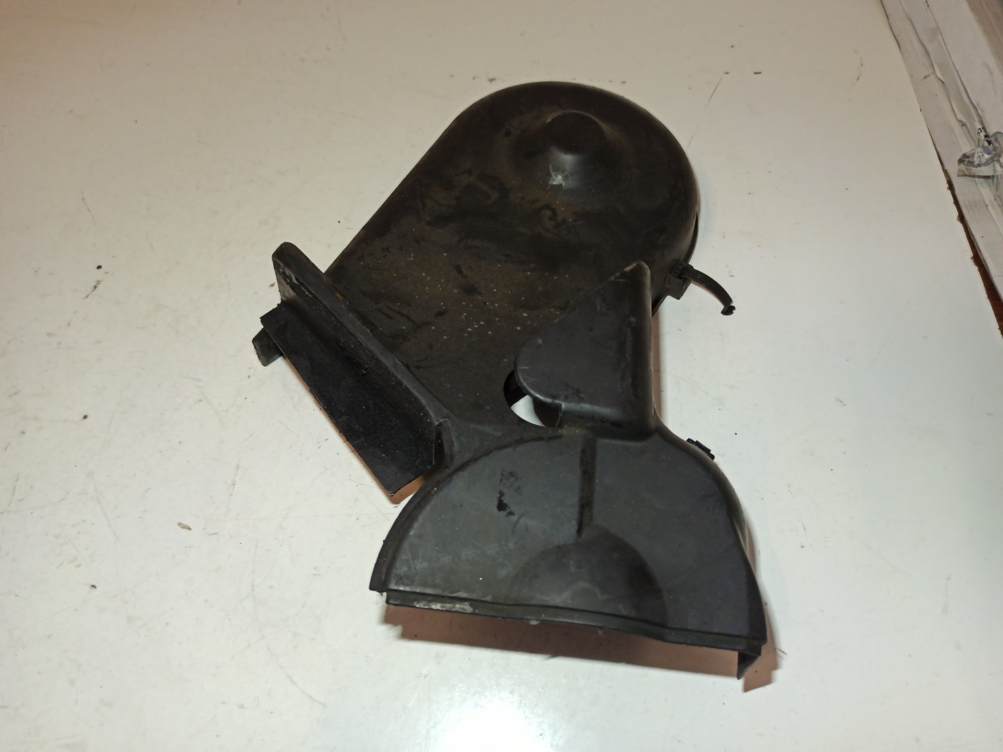 Tampa de distribuição AUDI A6 Avant (4B5, C5) | 97 - 05 Imagem-3