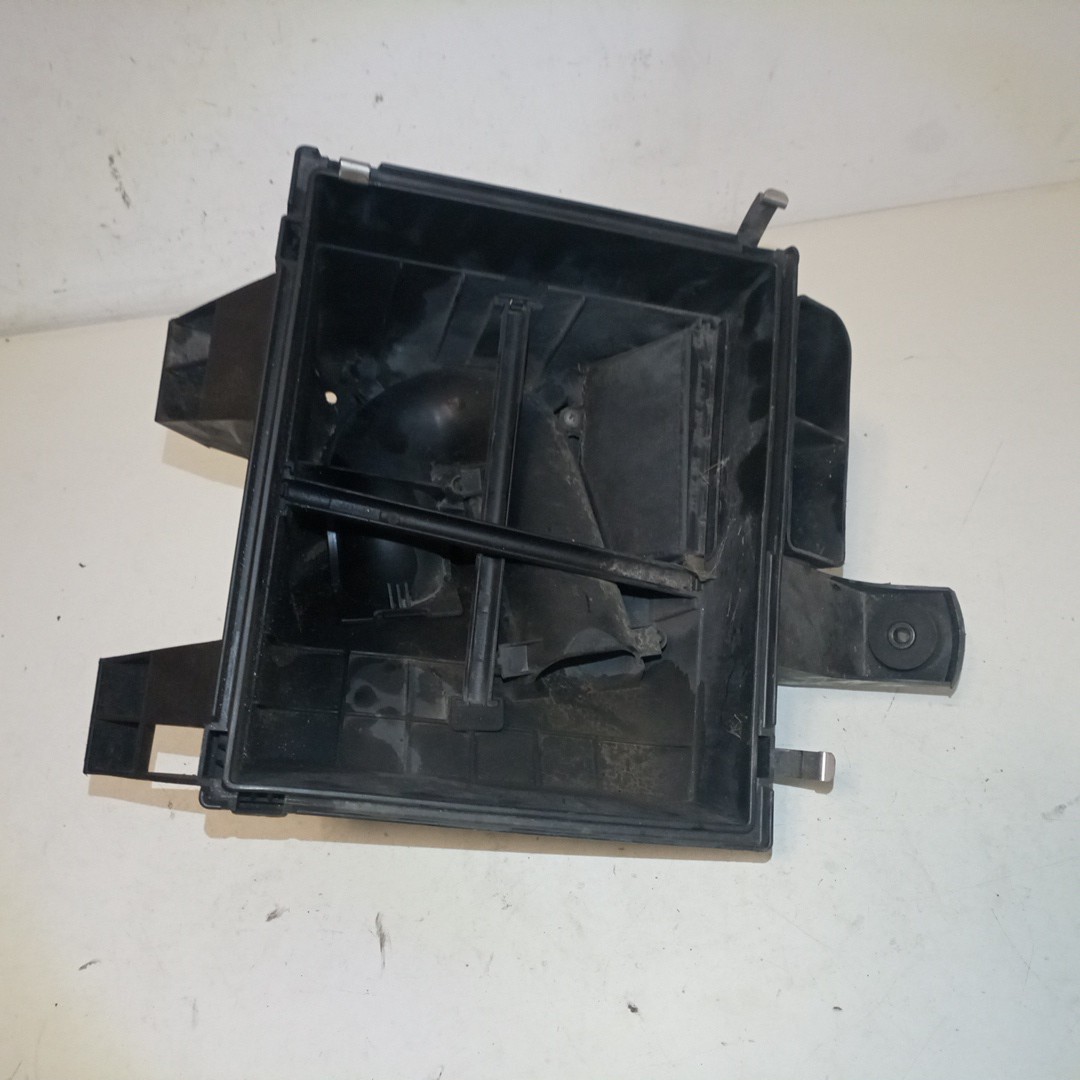 Caixa de filtro de ar AUDI A6 Avant (4B5, C5) | 97 - 05