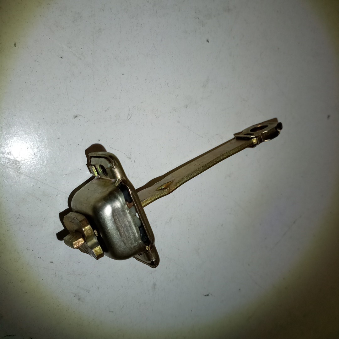 Esticador  / Limitador de porta VOLKSWAGEN PASSAT (315, 3A5) | 88 - 96 Imagem-2