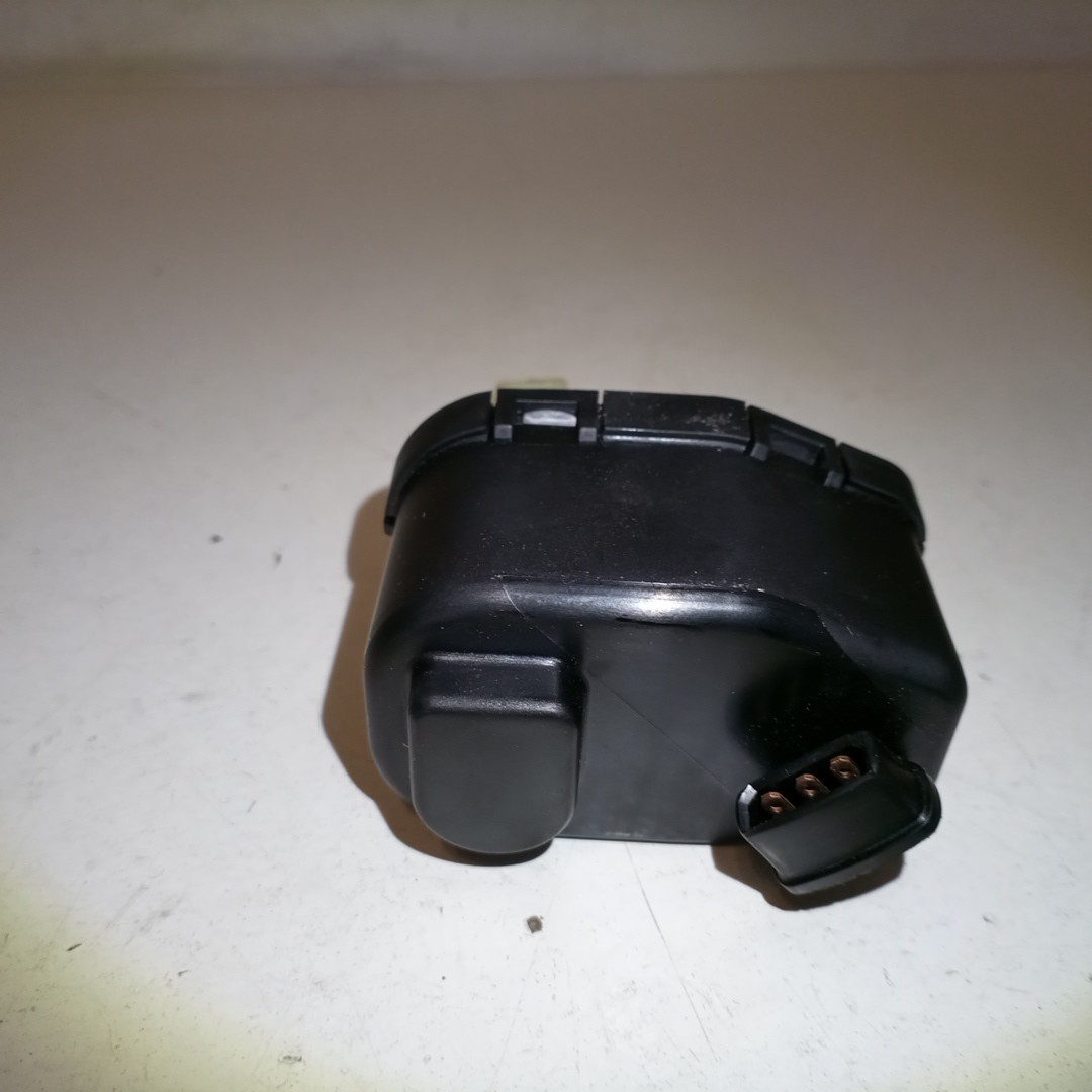 Módulo controle de Luzes Xénon AUDI 80 (89, 89Q, 8A, B3) | 86 - 91 Imagem-3