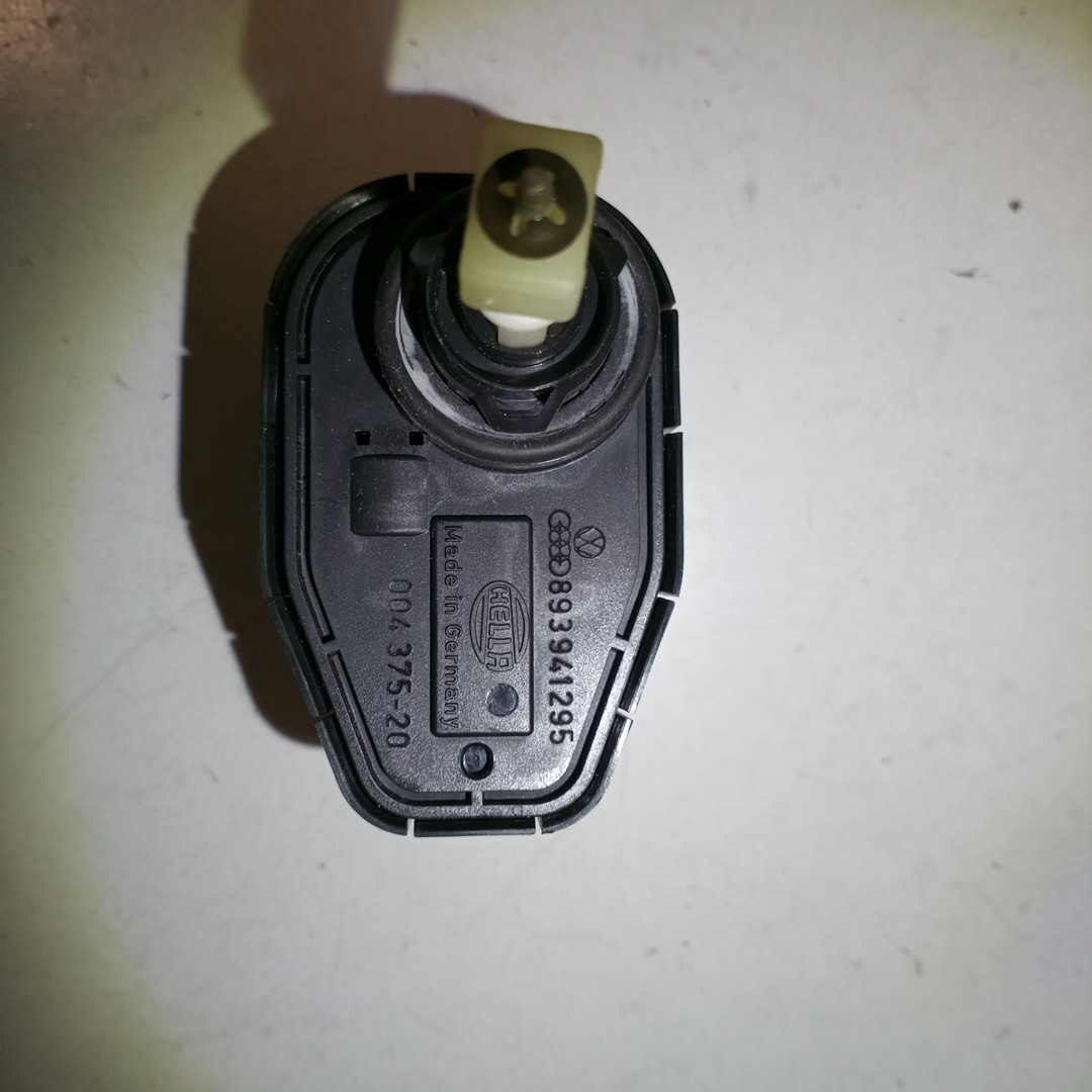 Módulo controle de Luzes Xénon AUDI 80 (89, 89Q, 8A, B3) | 86 - 91 Imagem-4