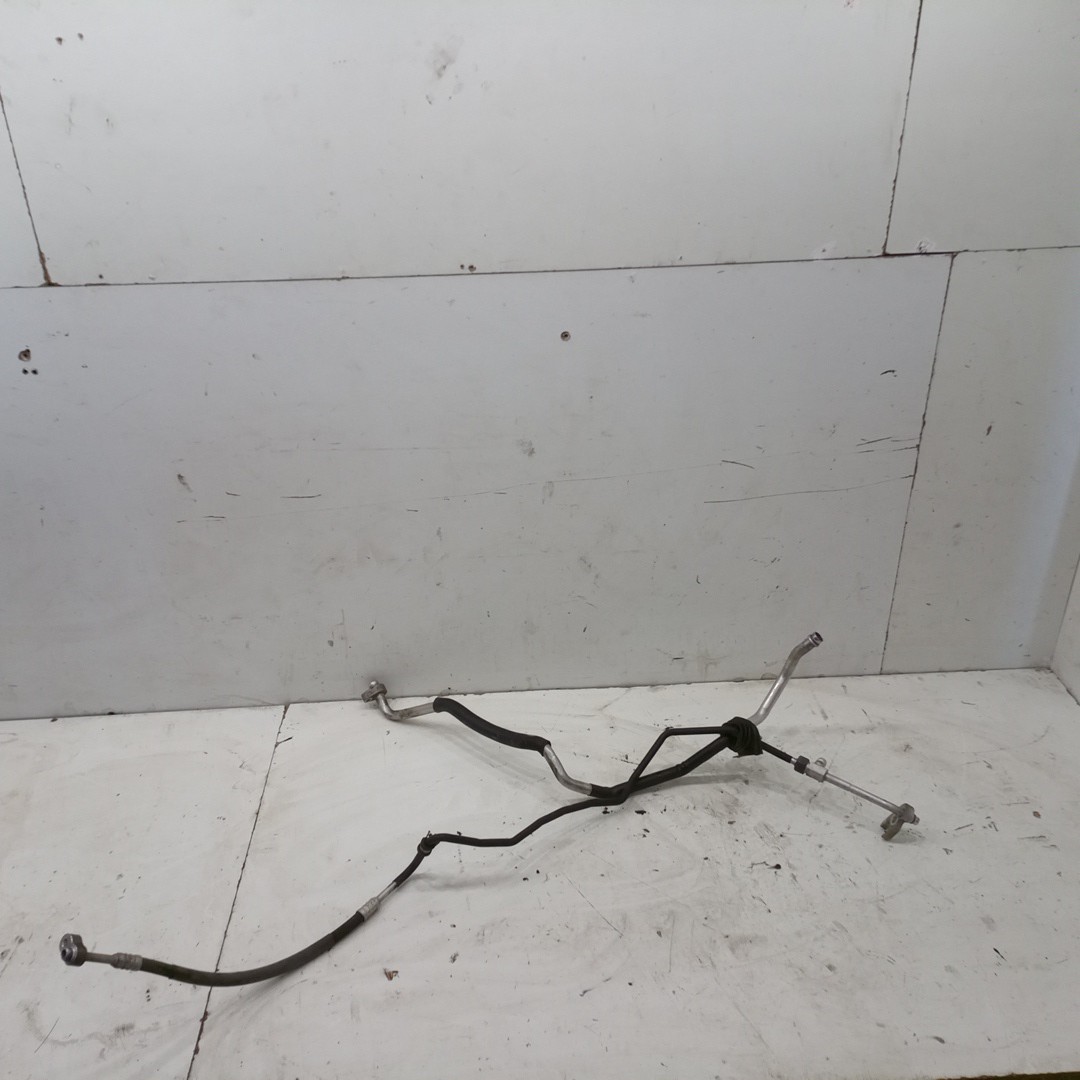 Tubo de Ar condicionado VOLKSWAGEN PASSAT (3B3) | 00 - 05