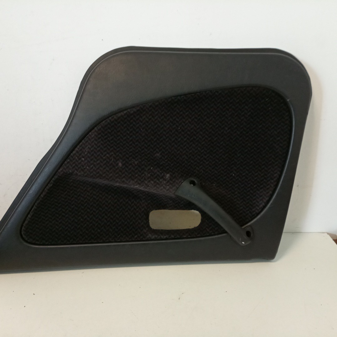 Quartela de porta trás direita HONDA CIVIC VI Fastback (MA, MB) | 94 - 01 Imagem-1