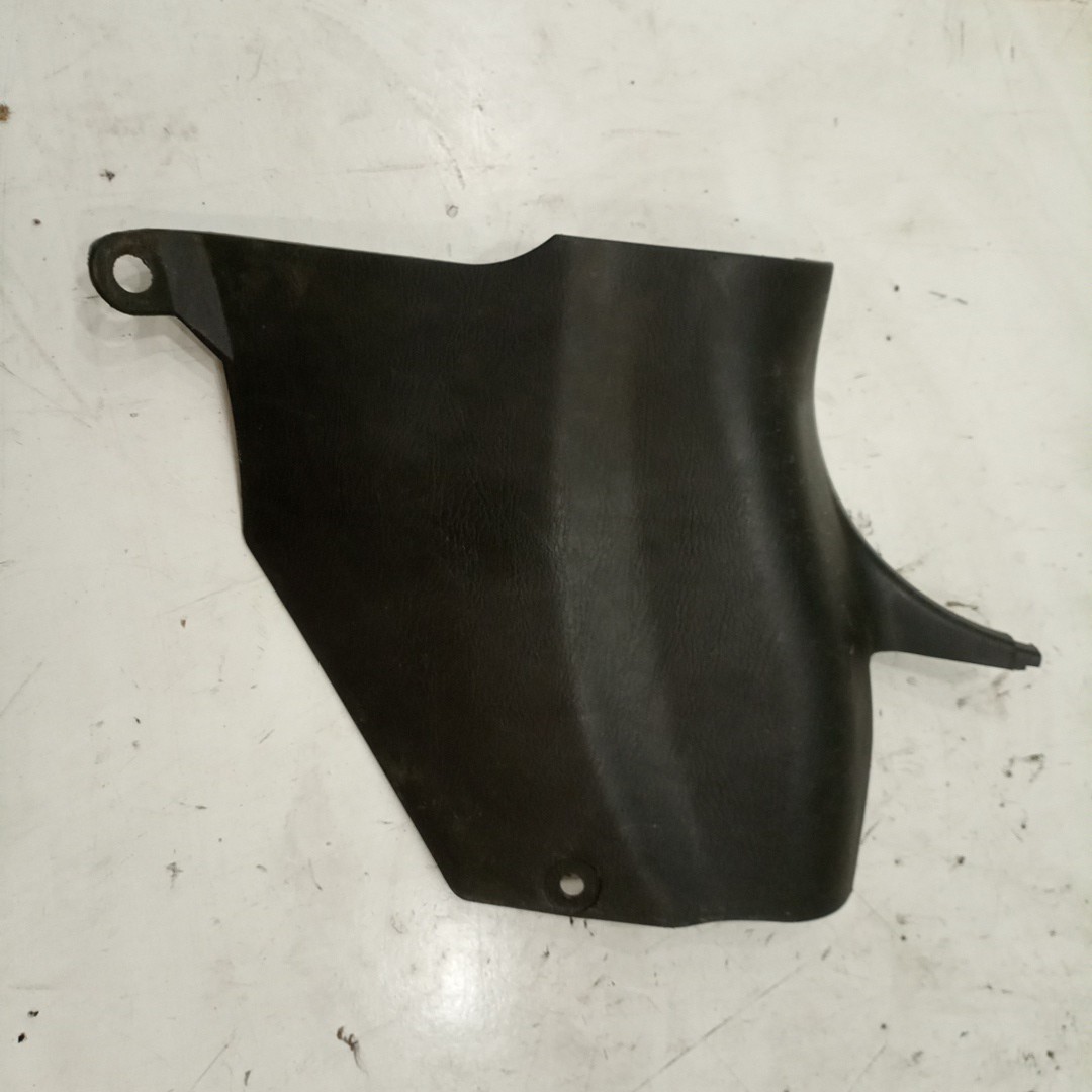 Moldura de pilar A direita HONDA CIVIC VI Fastback (MA, MB) | 94 - 01