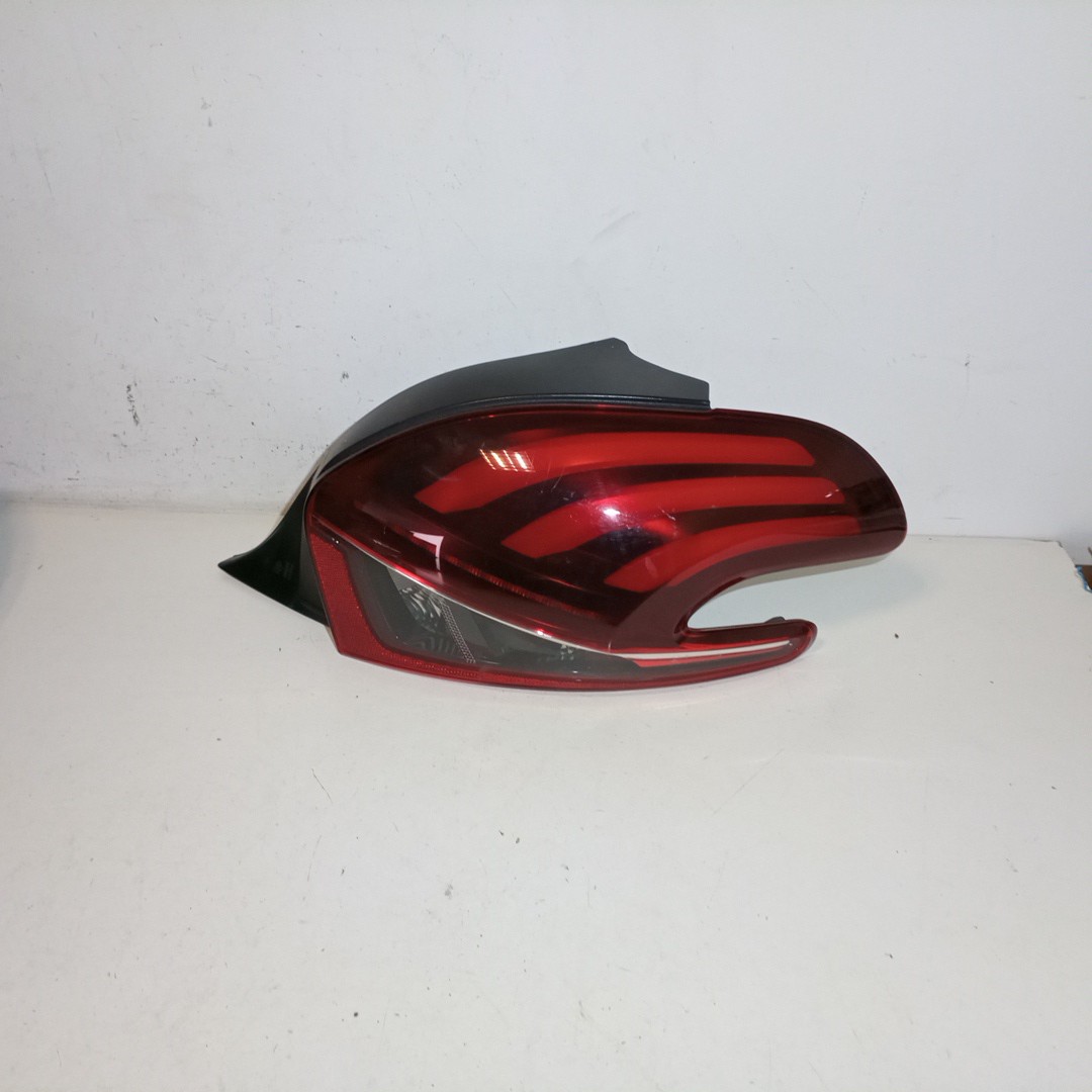 Farolim Stop Direito PEUGEOT 208 I (CA_, CC_) | 12 -  Imagem-2