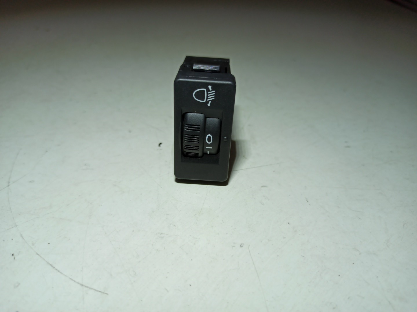 Regulador de luzes PEUGEOT 208 I (CA_, CC_) | 12 -  Imagem-2