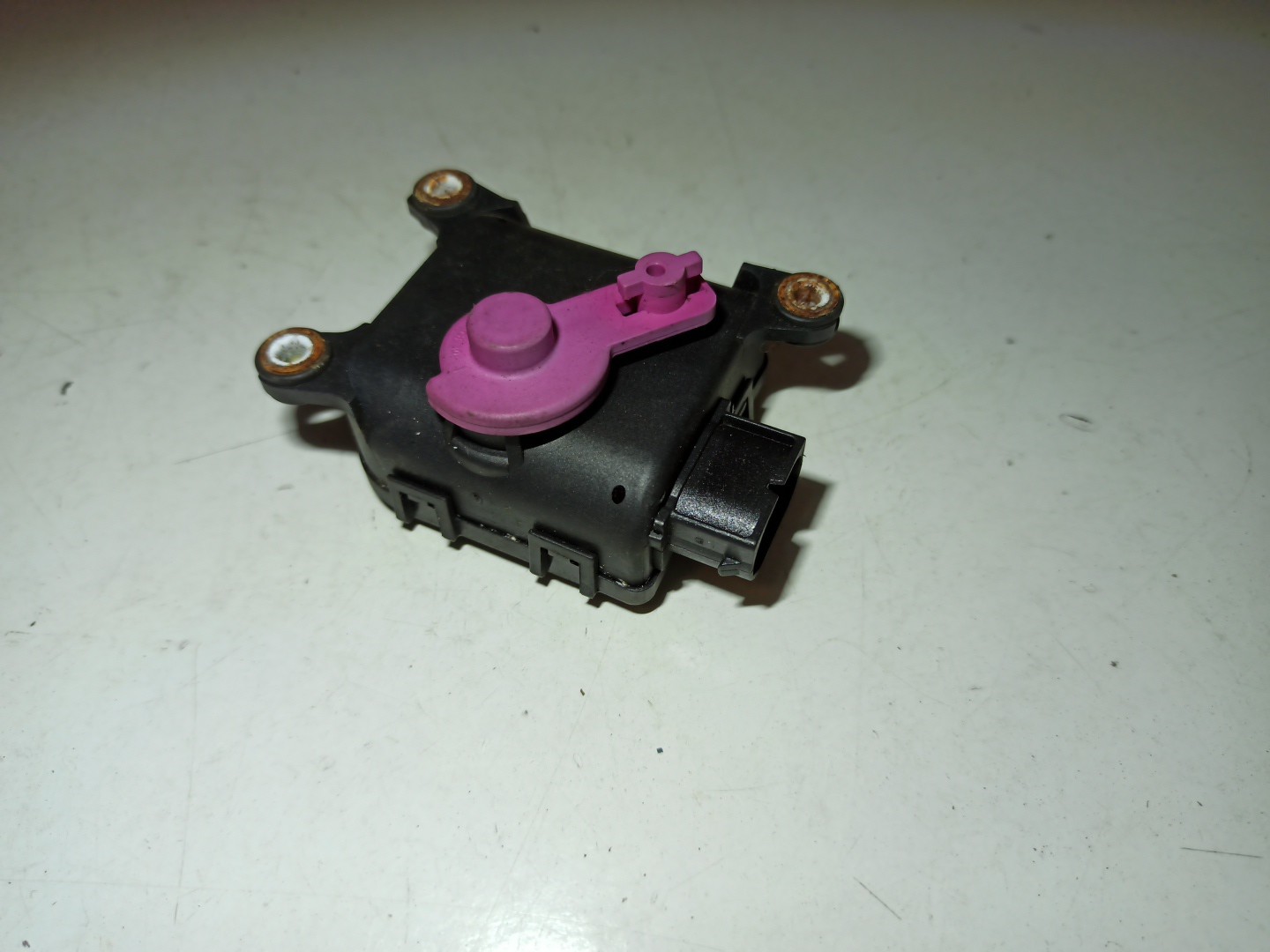 Motores atuadores de sofagem VOLKSWAGEN GOLF IV (1J1) | 97 - 07 Imagem-3