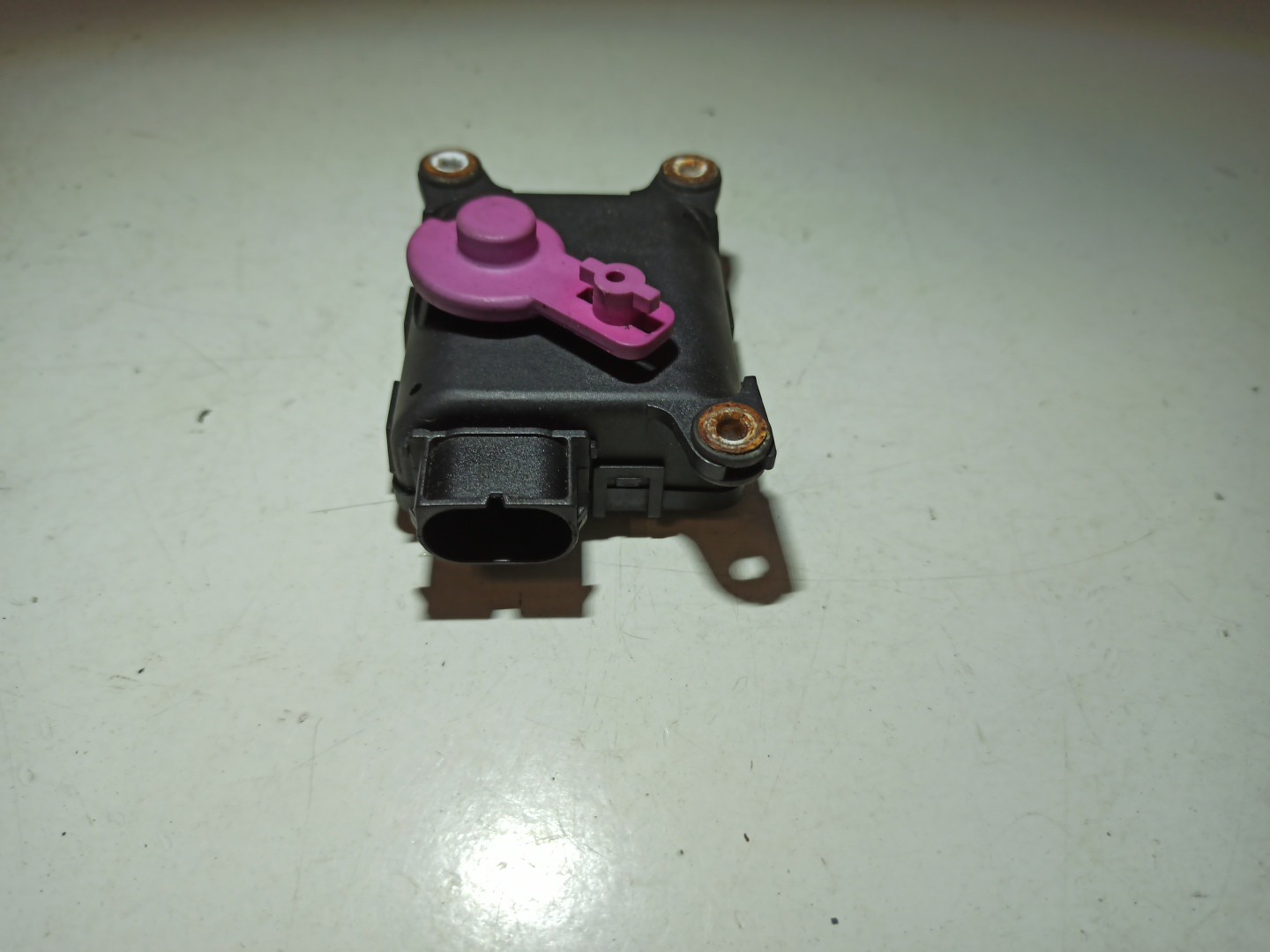 Motores atuadores de sofagem VOLKSWAGEN GOLF IV (1J1) | 97 - 07 Imagem-4