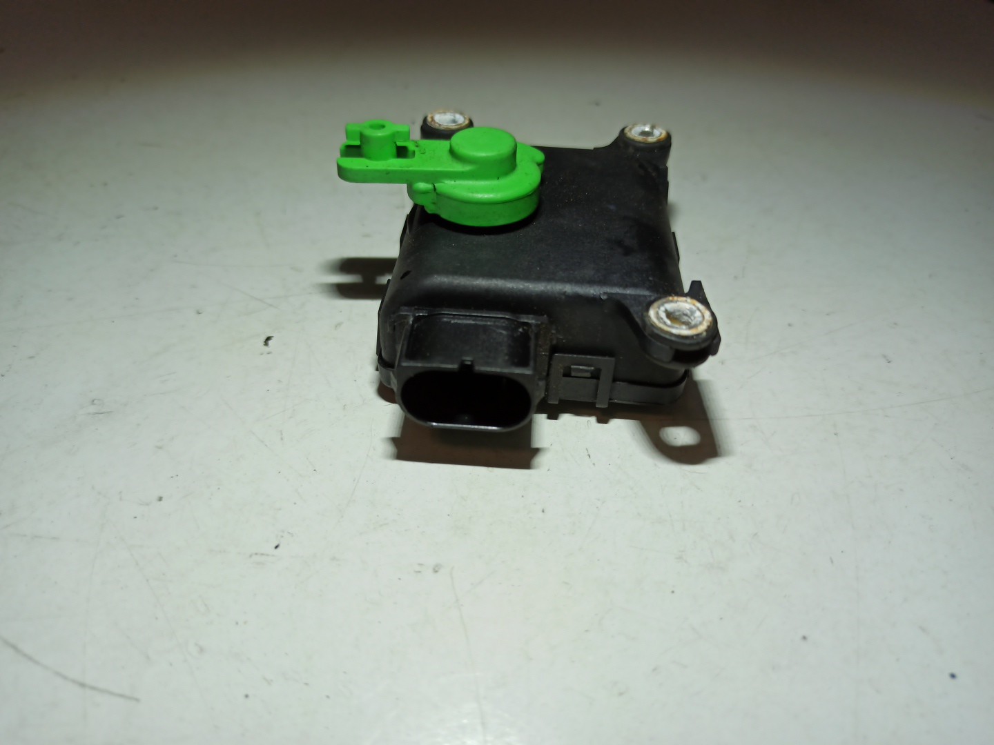 Motores atuadores de sofagem VOLKSWAGEN GOLF IV (1J1) | 97 - 07 Imagem-2