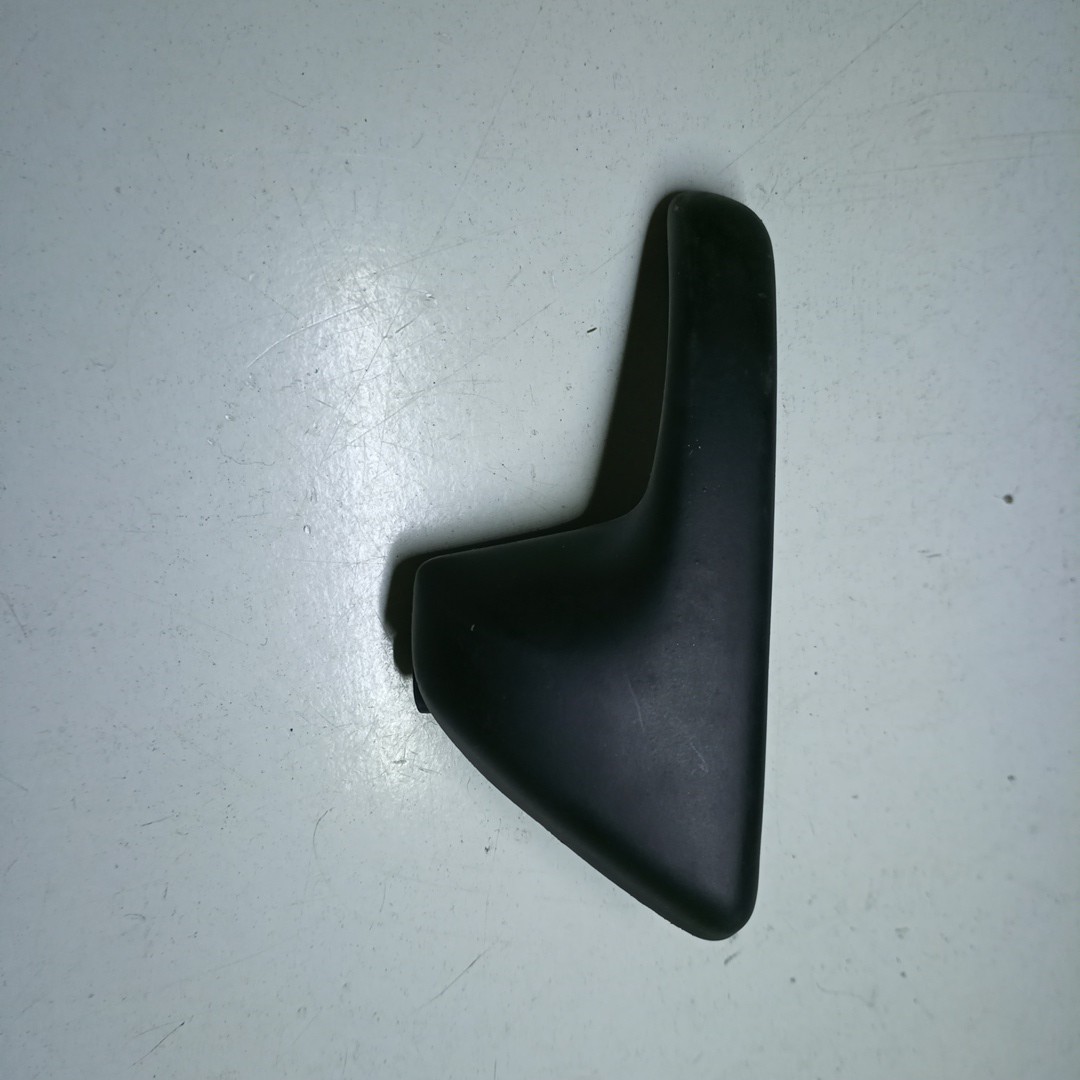 Puxador interior de porta frente direita VOLKSWAGEN POLO (6N1) | 94 - 99