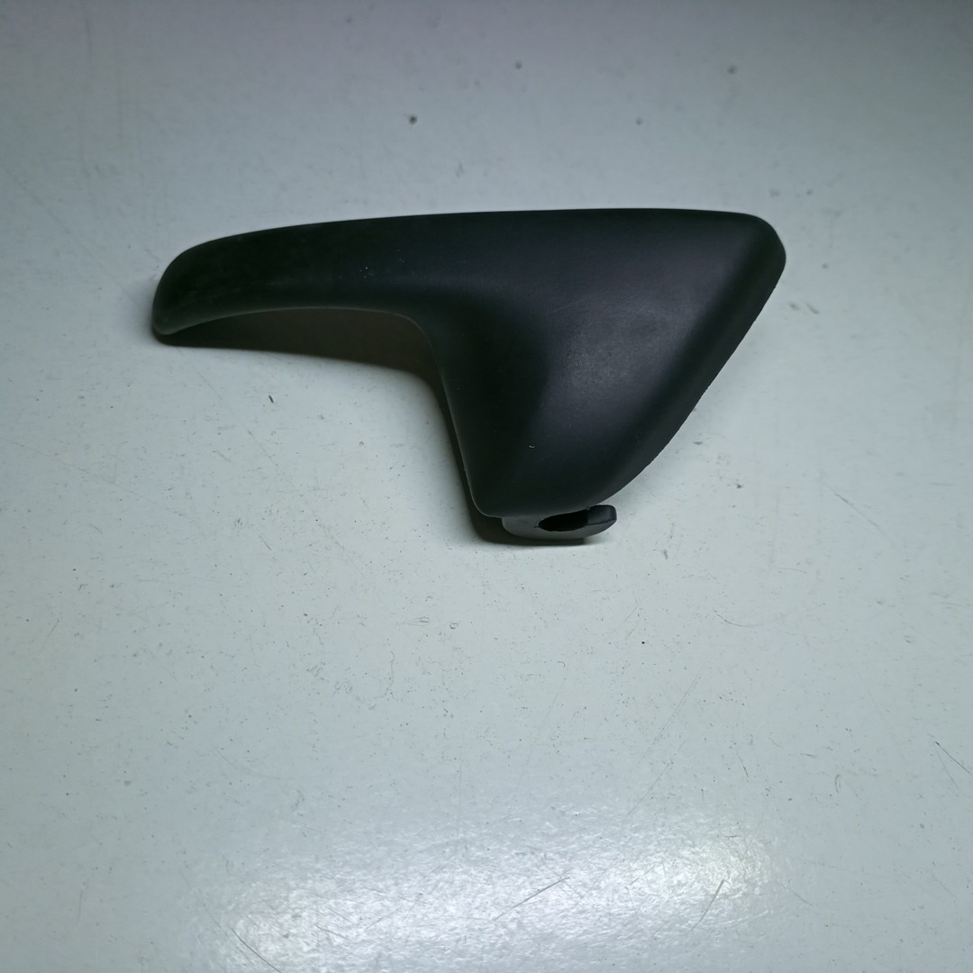 Puxador interior de porta frente direita VOLKSWAGEN POLO (6N1) | 94 - 99 Imagem-1