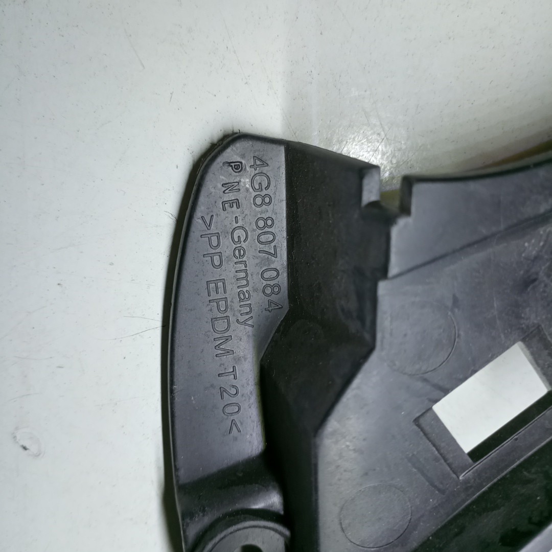 Suporte de montagem de para-choques AUDI A6 (4G2, 4GC, C7) | 10 - 18 Imagem-2