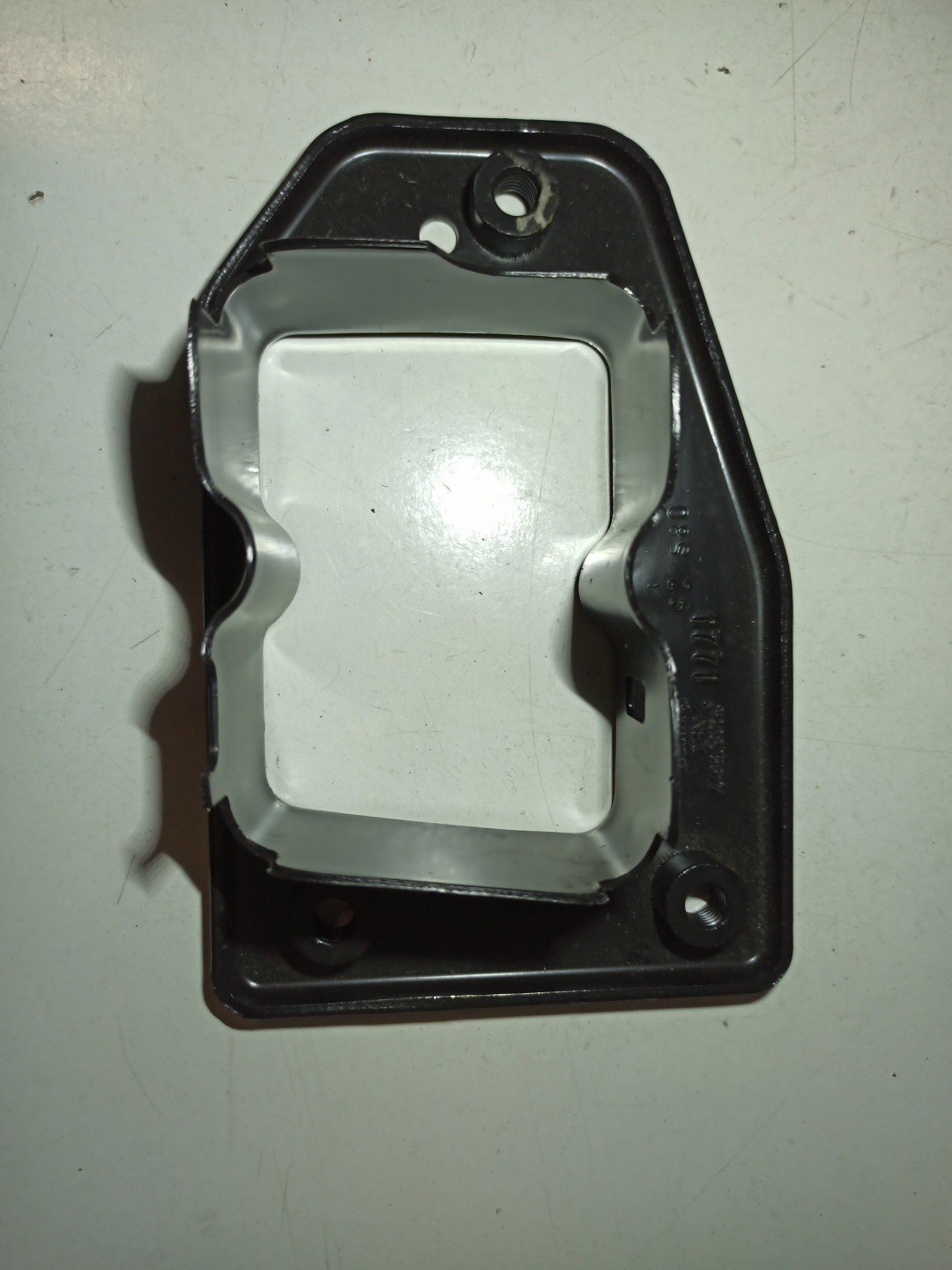 Suporte de montagem de para-choques AUDI Q5 (8RB) | 08 - 17 Imagem-1