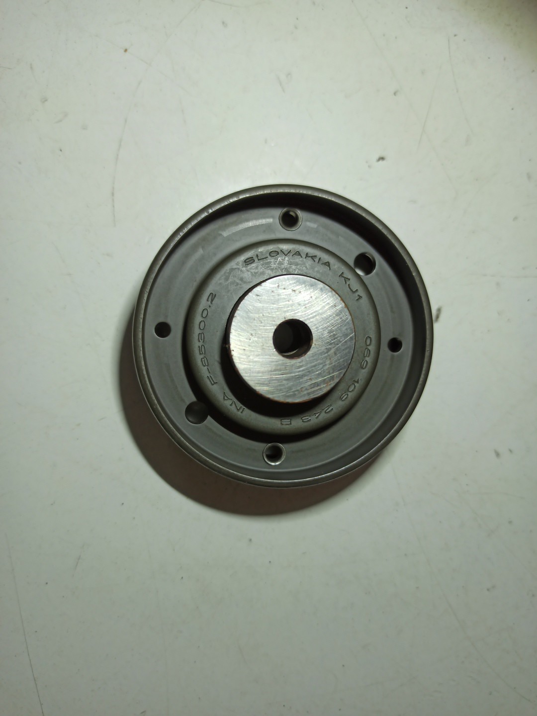 Rolo tensor, correia trapezoidal AUDI 100 (44, 44Q, C3) | 82 - 91 Imagem-1