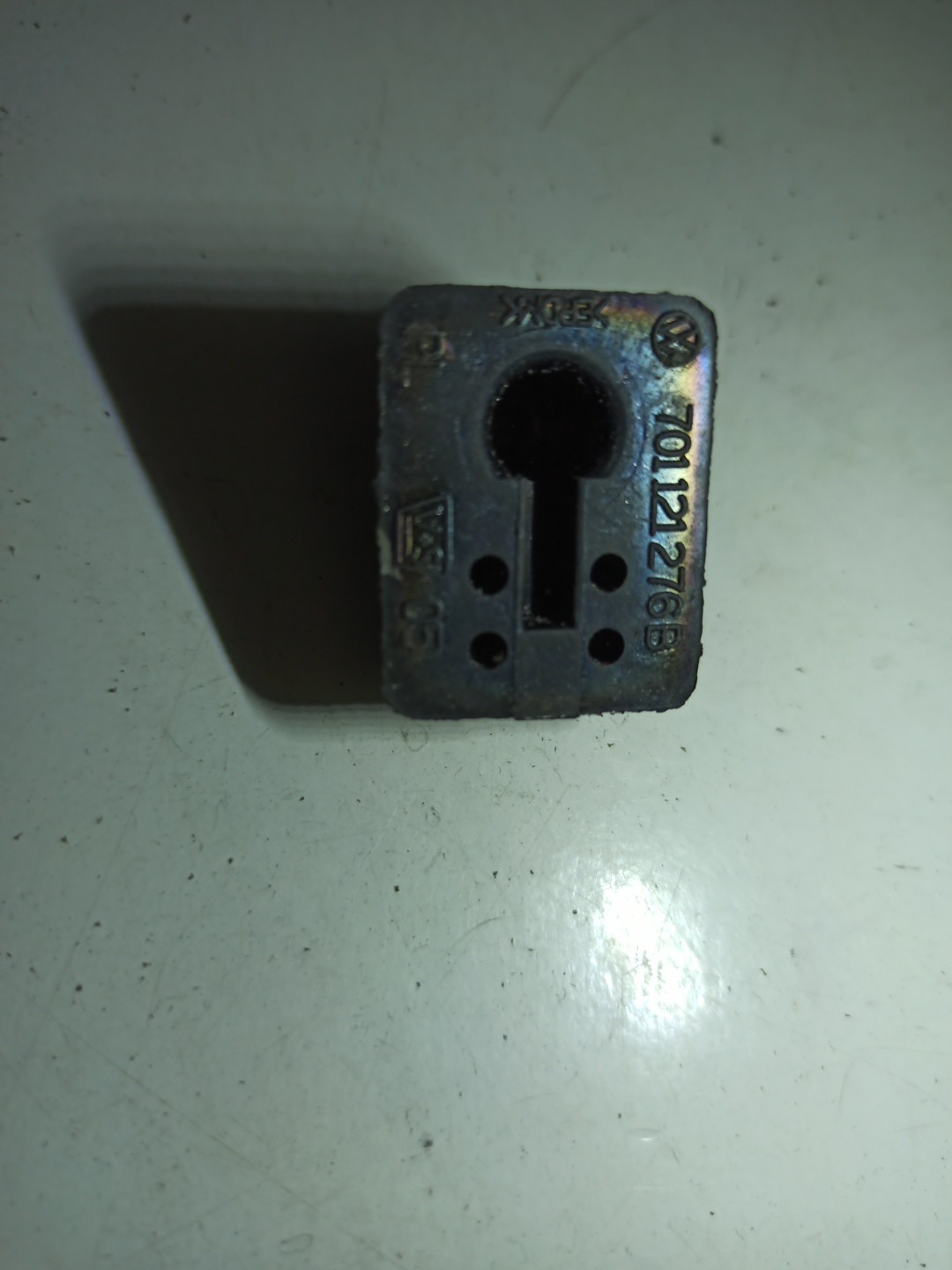 Suporte de radiador VOLKSWAGEN TRANSPORTER IV Autocarro (70B, 70C, 7DB, 7DK, 70J, 70K, 7DC, 7DJ) | 90 - 04