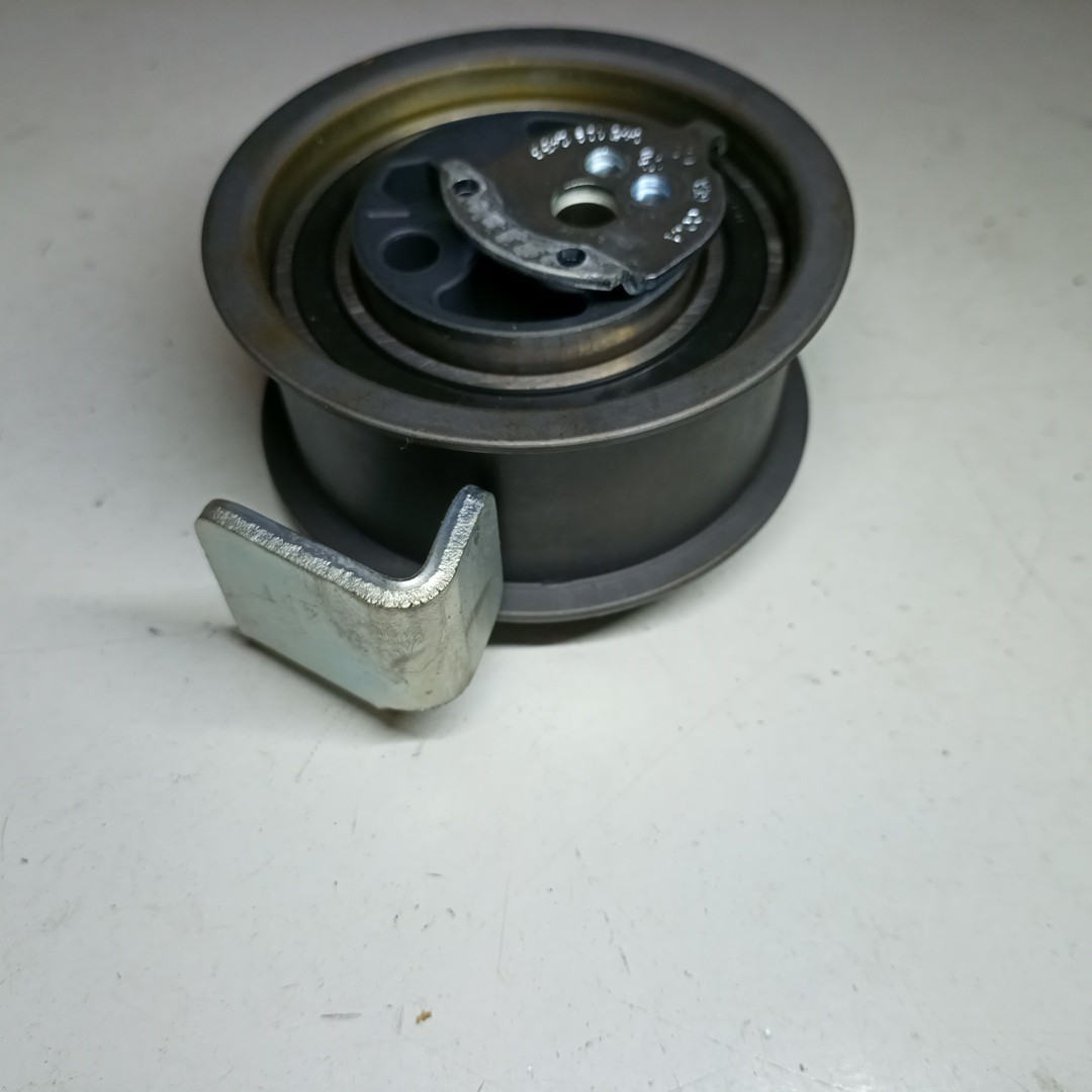 Rolo tensor, correia trapezoidal VOLKSWAGEN POLO Coupé (86C, 80) | 81 - 94 Imagem-3