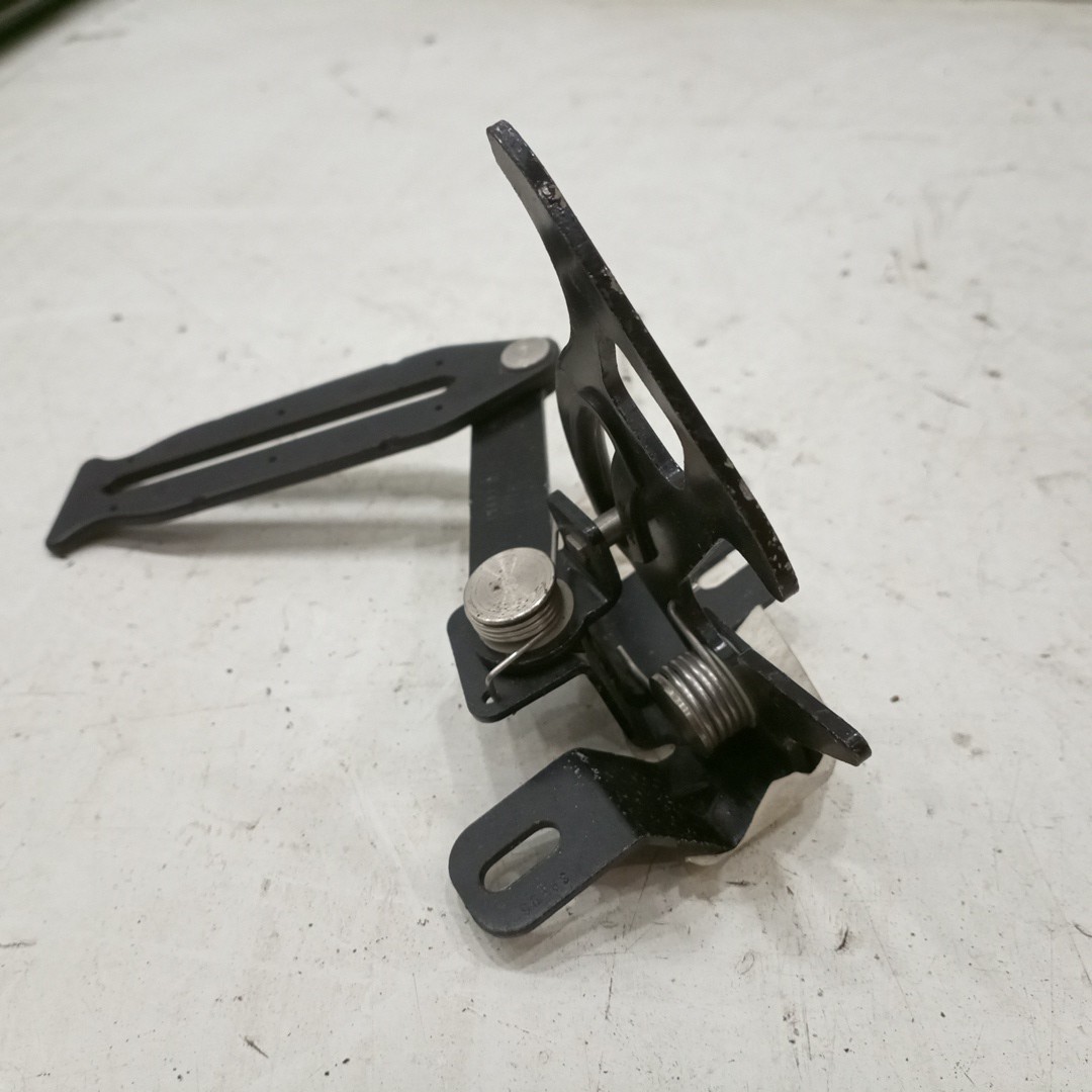 Fecho de capô AUDI 100 (4A2, C4) | 90 - 94 Imagem-2
