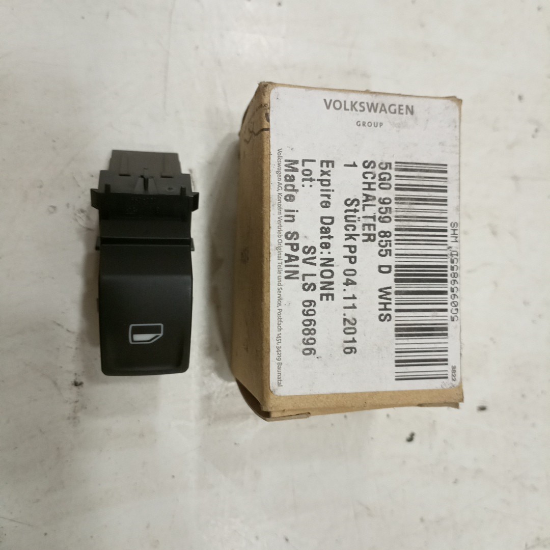 Comutador de vidro frente direito VOLKSWAGEN GOLF VII (5G1, BQ1, BE1, BE2) | 12 -  Imagem-0