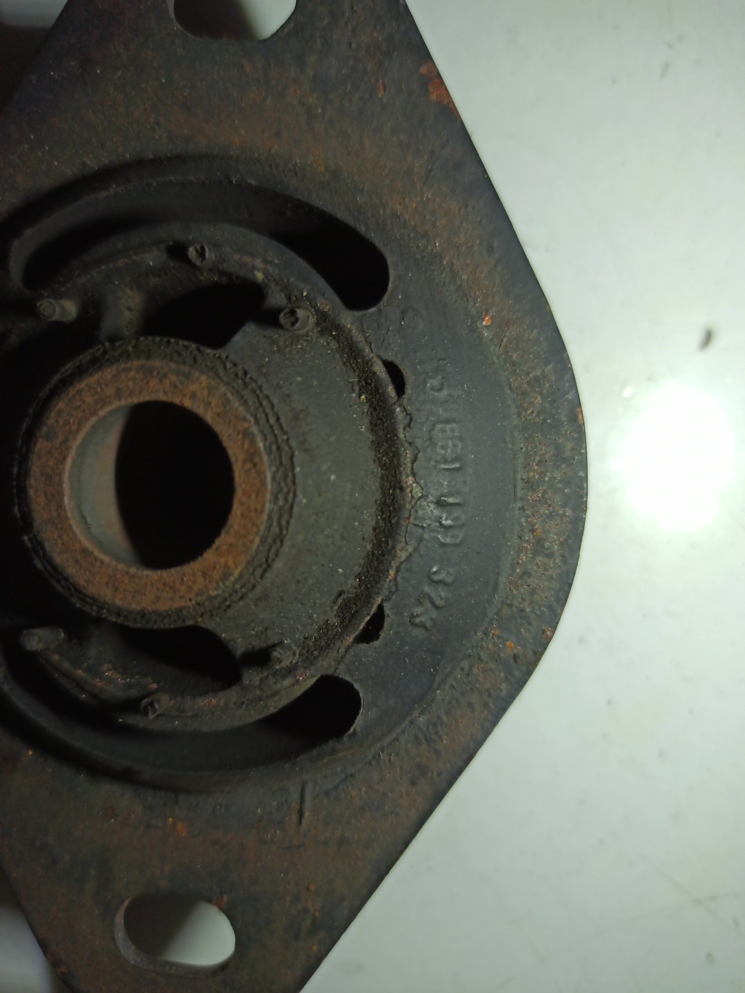 Suporte de motor AUDI 50 (86) | 74 - 78