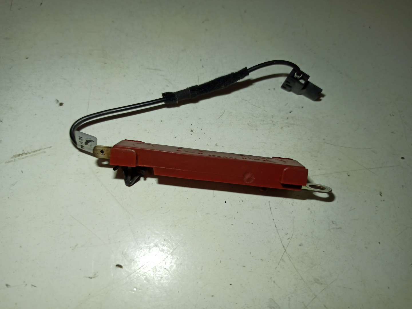 Amplificador de antena VOLVO V50 (545) | 03 - 12 Imagem-3