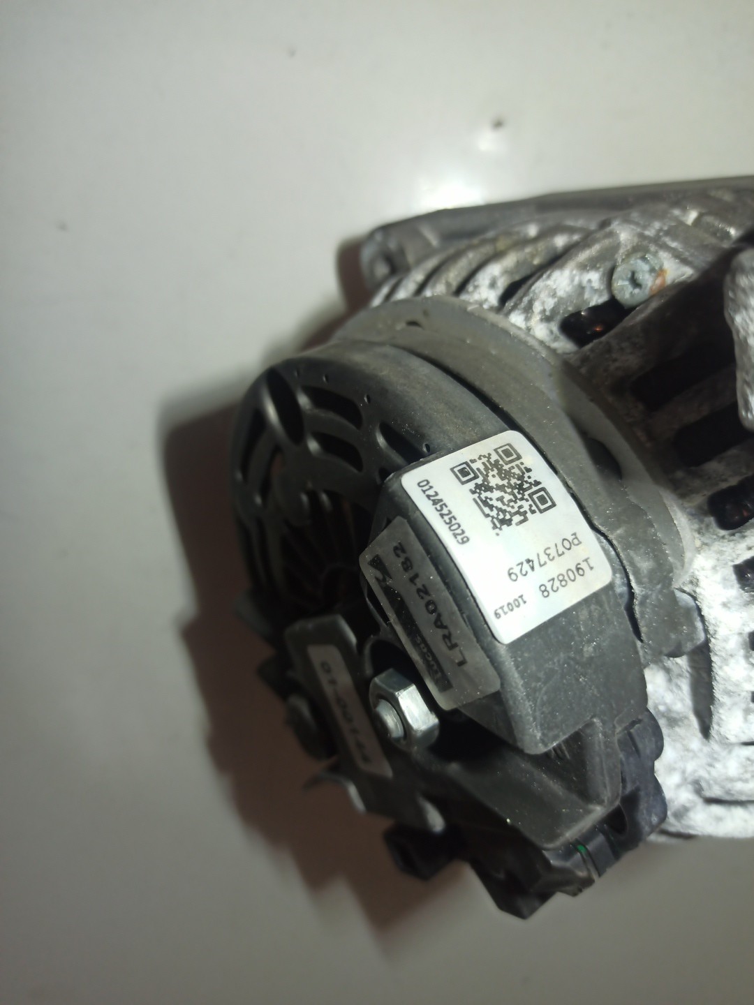 Alternador VOLVO S80 I (184) | 98 - 08