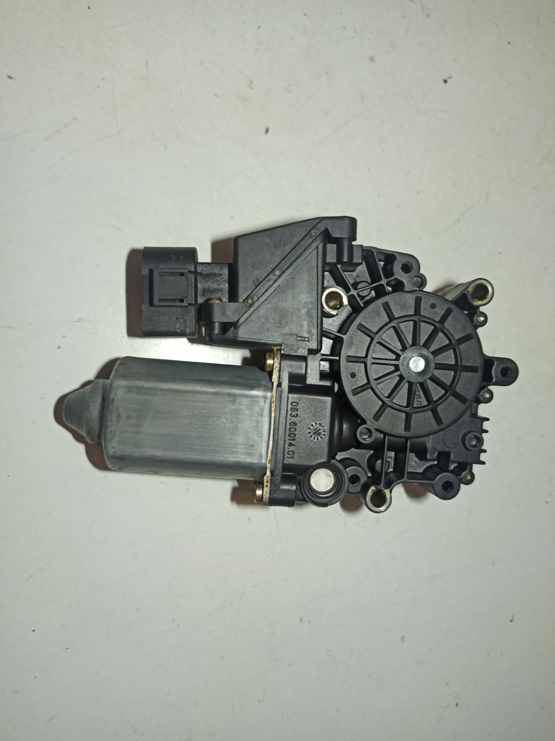 Motor de vidro traseiro direito AUDI A4 Avant (8D5, B5) | 94 - 02 Imagem-1